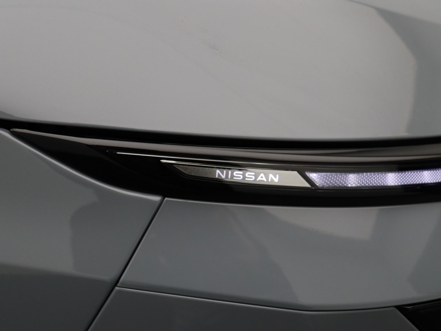 Nissan Nissan