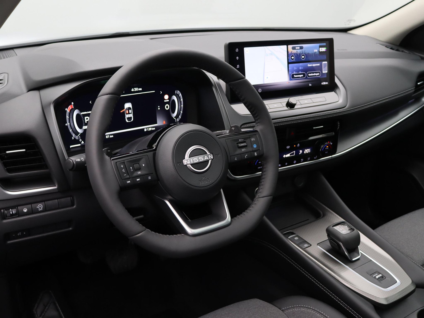 Nissan Nissan