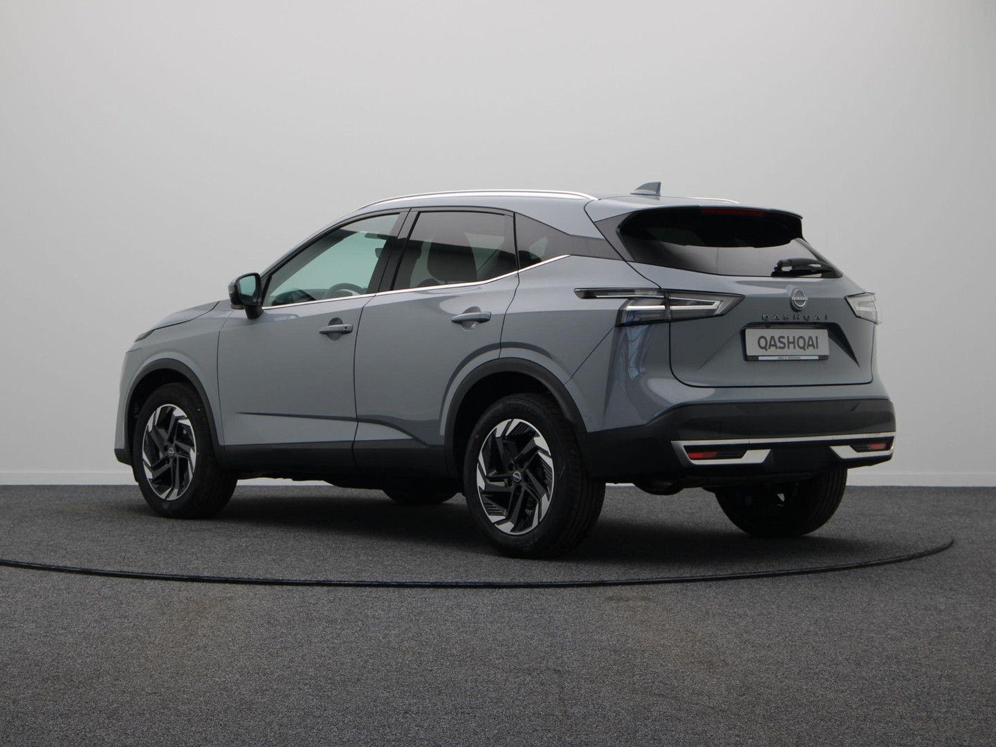Nissan Nissan