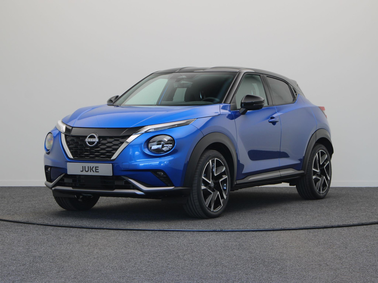 Nissan Nissan