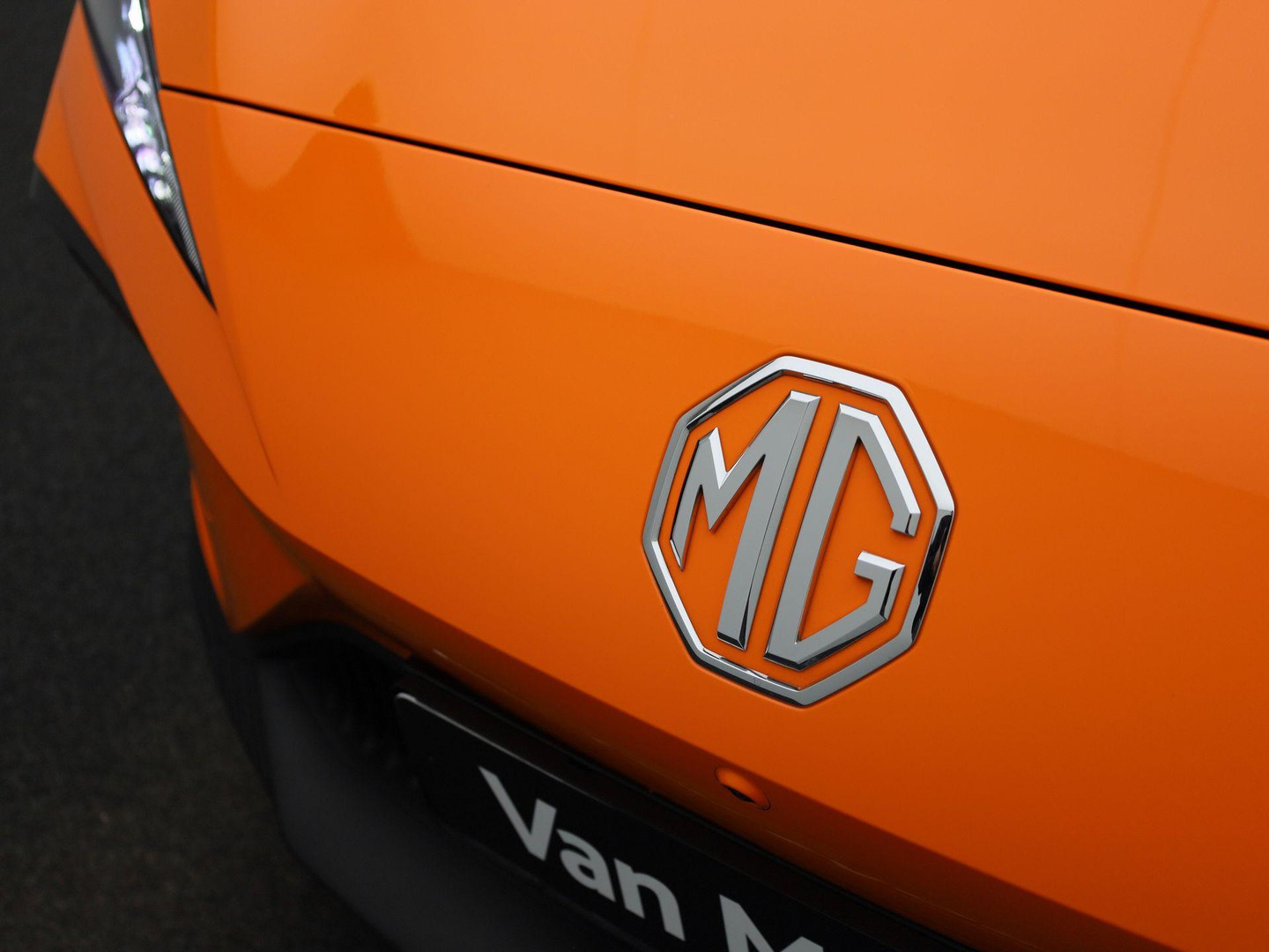 MG
