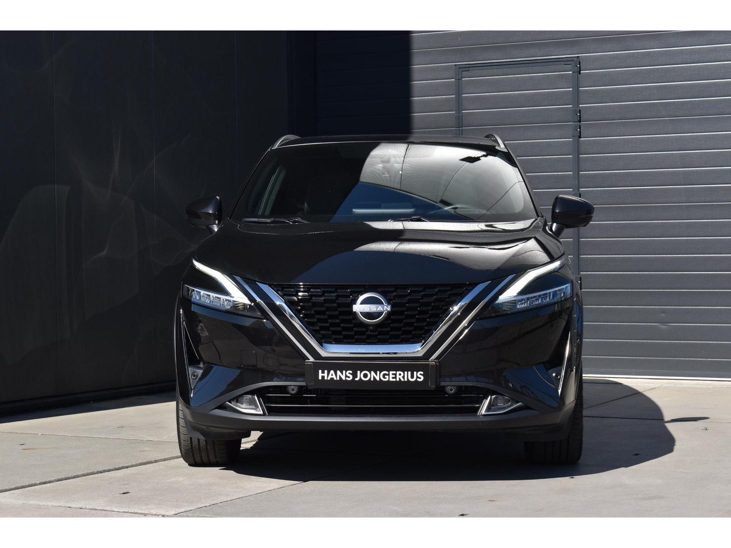 Nissan Nissan