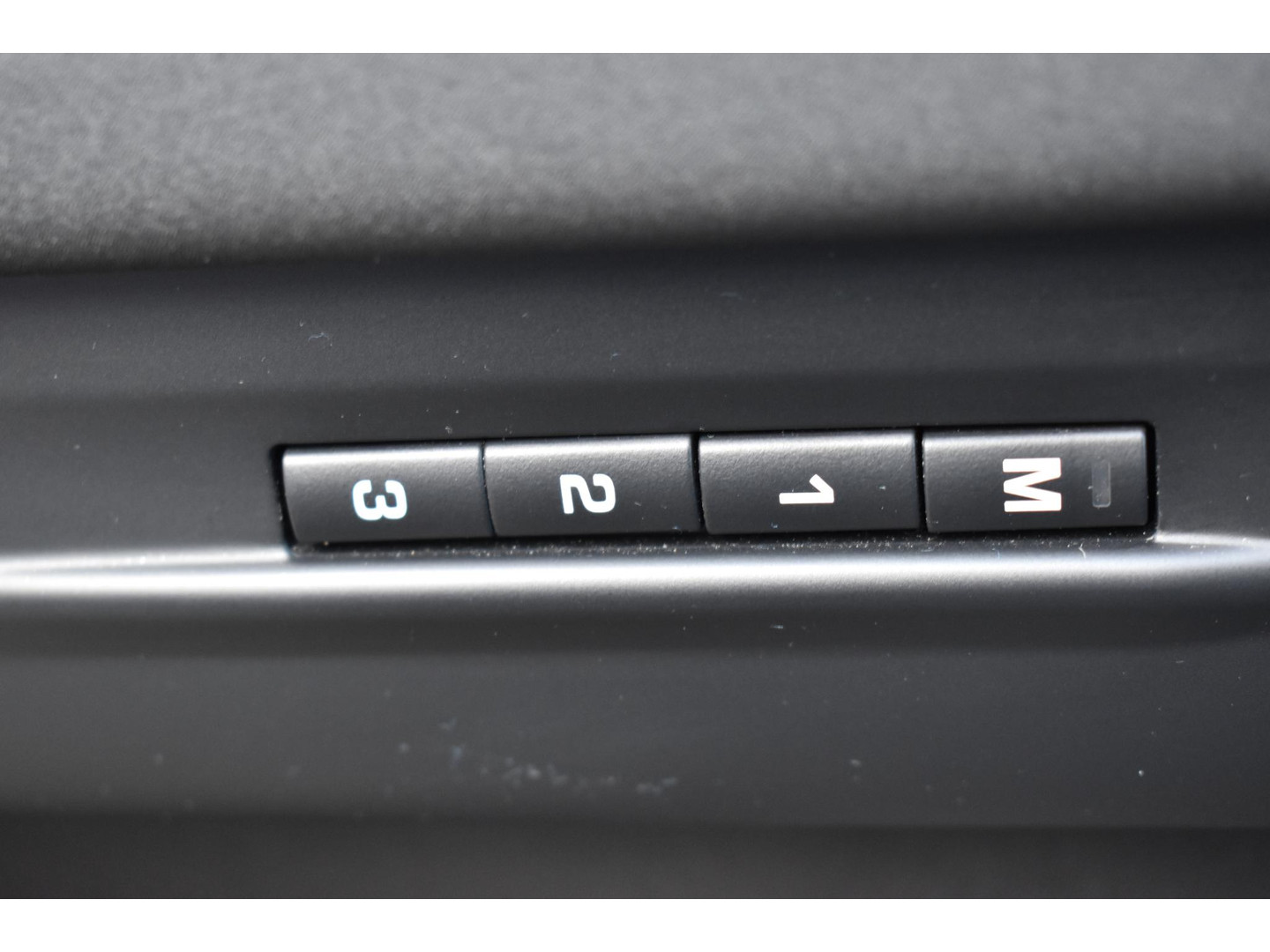 Land Rover Land Rover