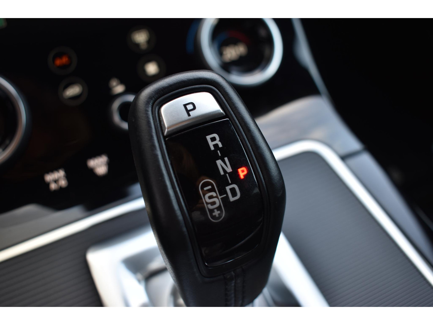 Land Rover Land Rover