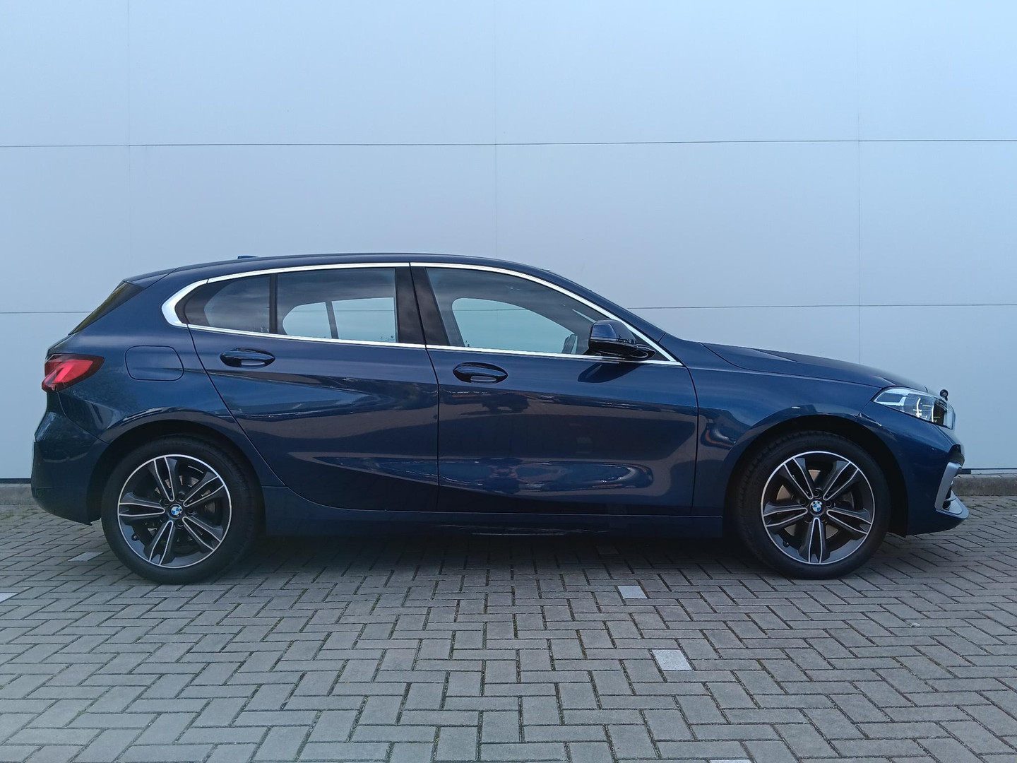 BMW BMW