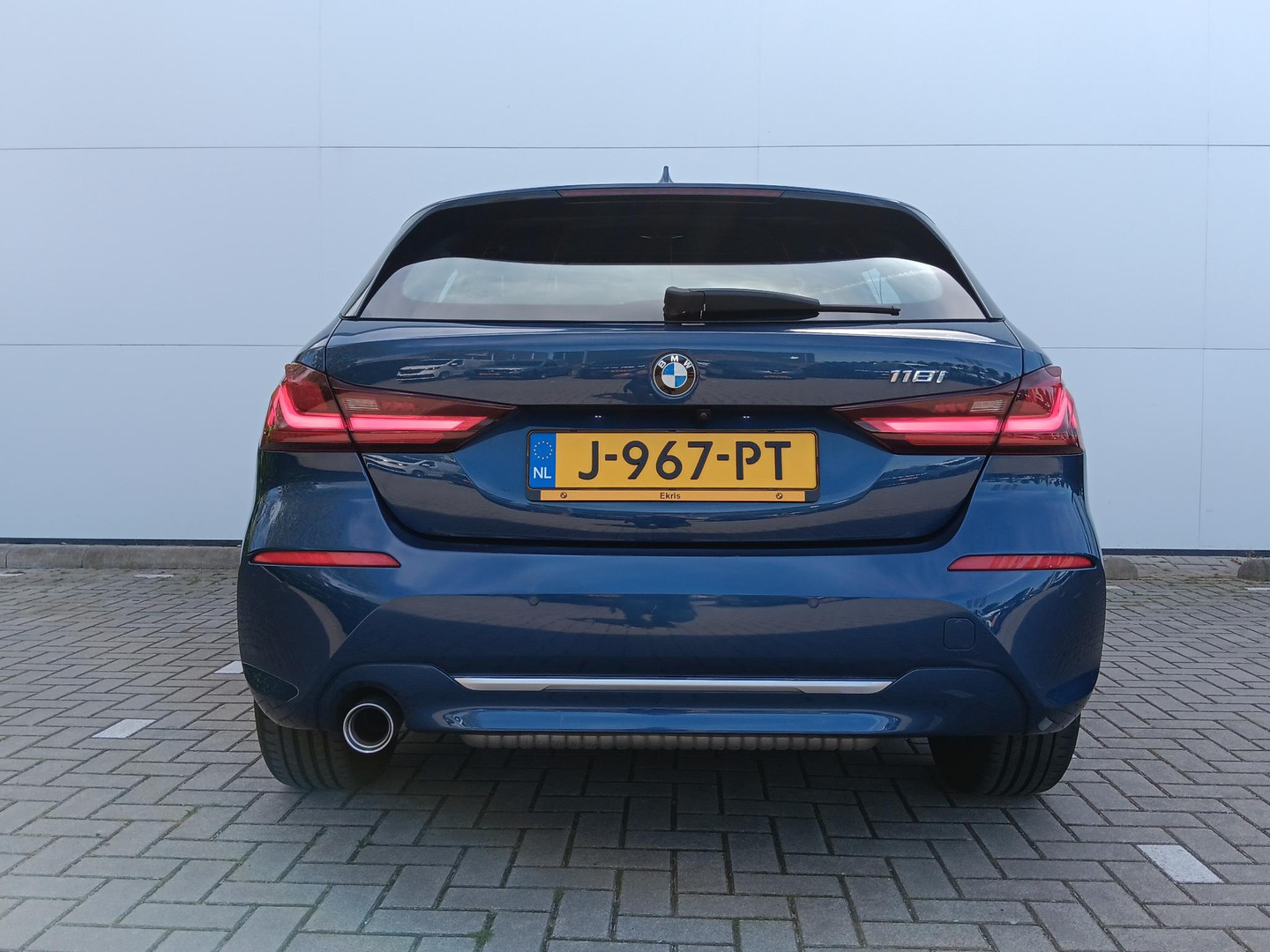 BMW BMW