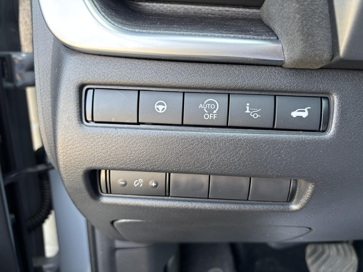 Nissan Nissan