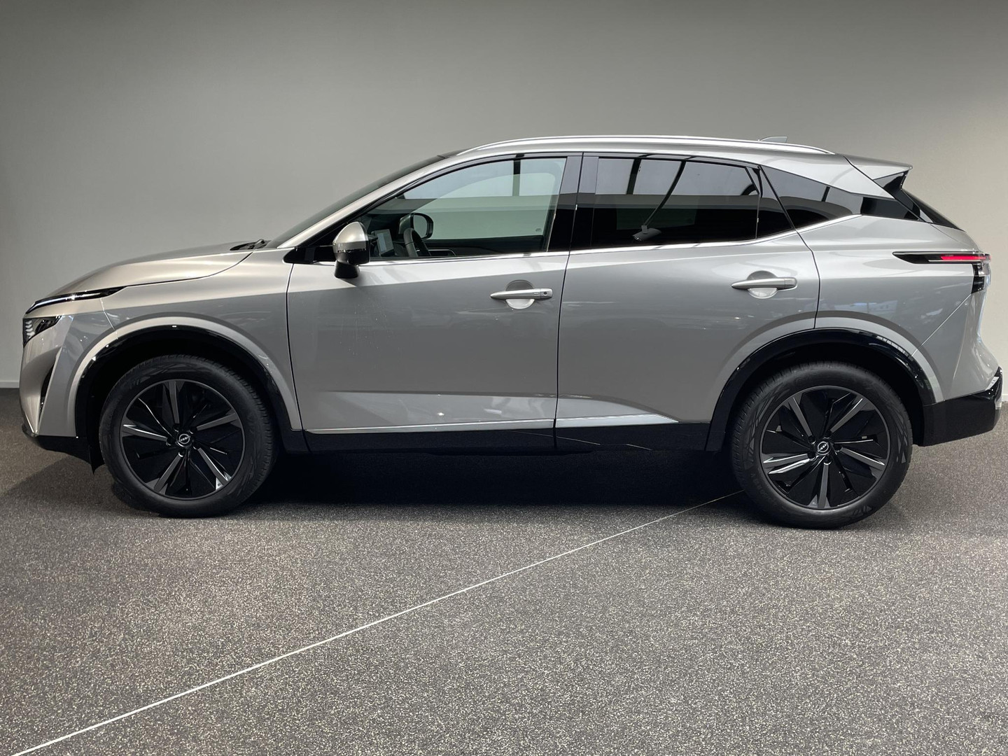 Nissan Nissan