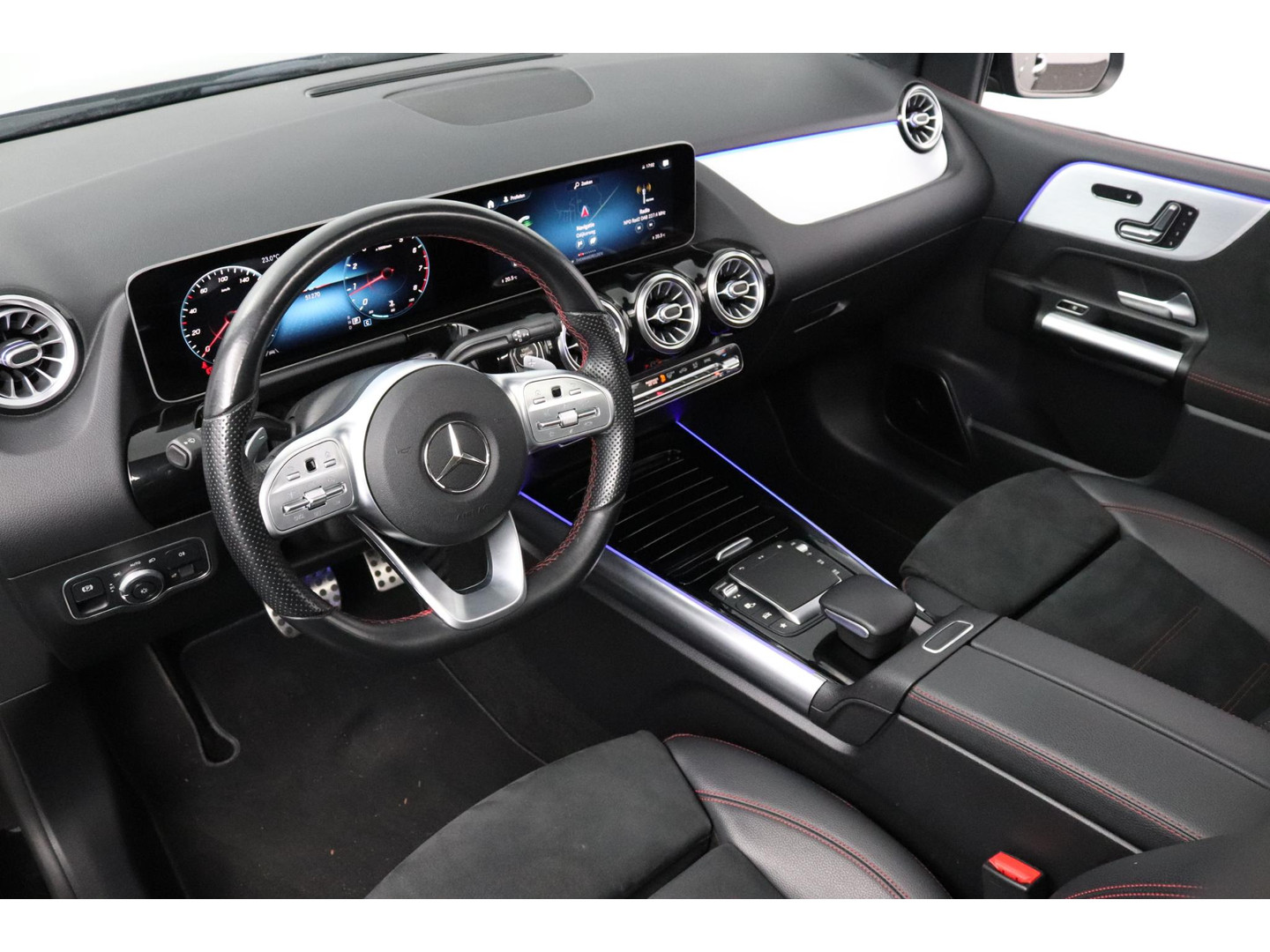 Mercedes-Benz Mercedes-Benz