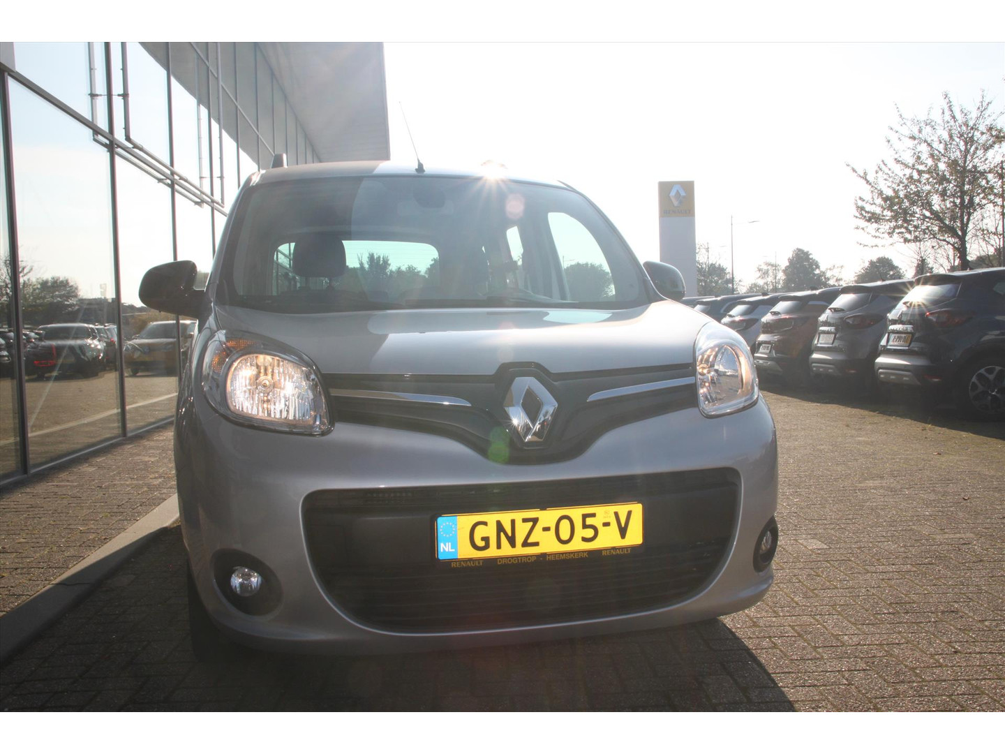 Renault Renault