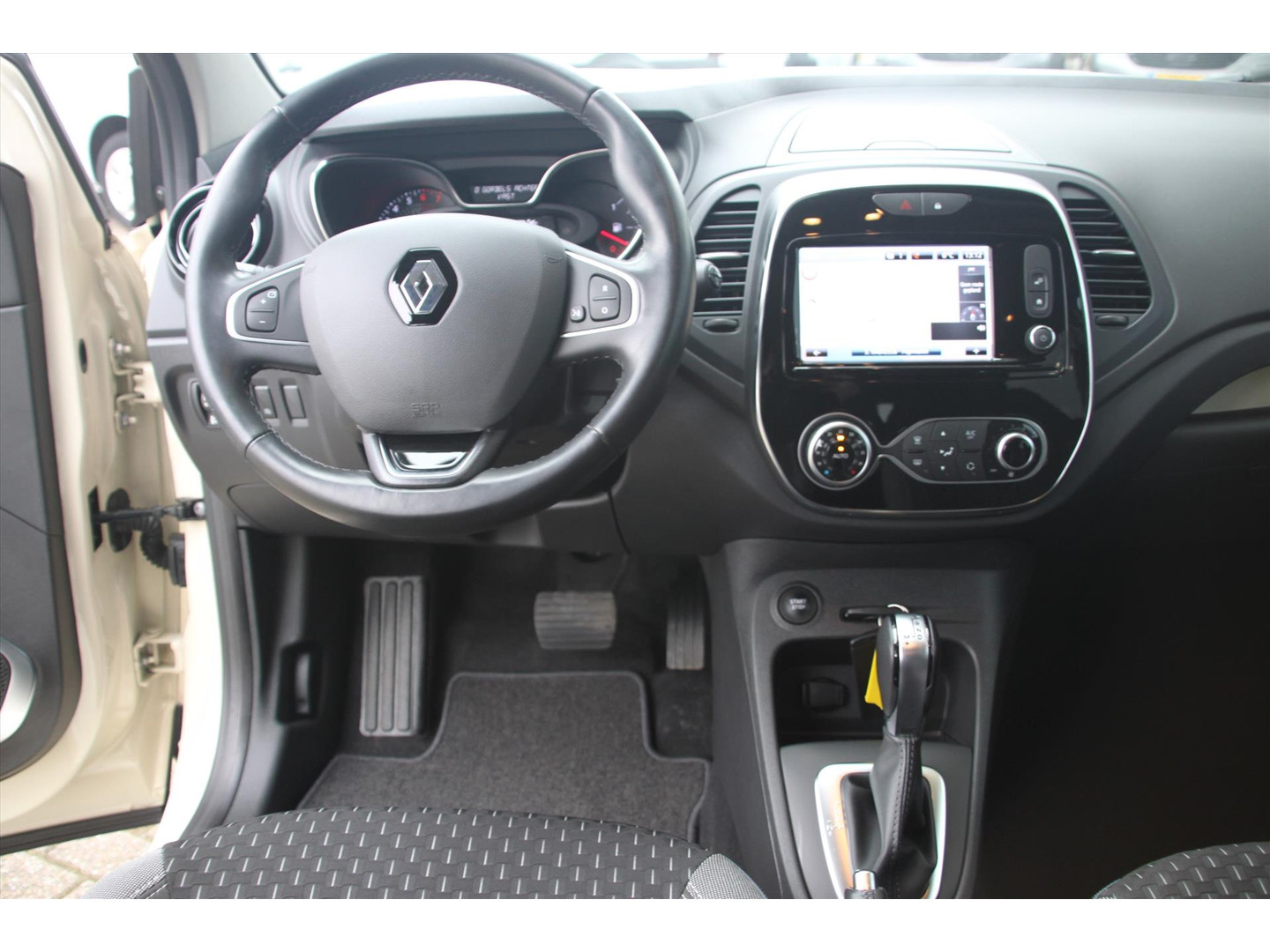 Renault Renault