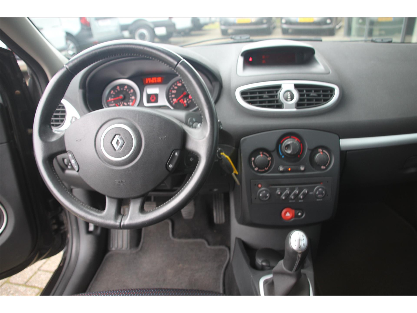Renault Renault