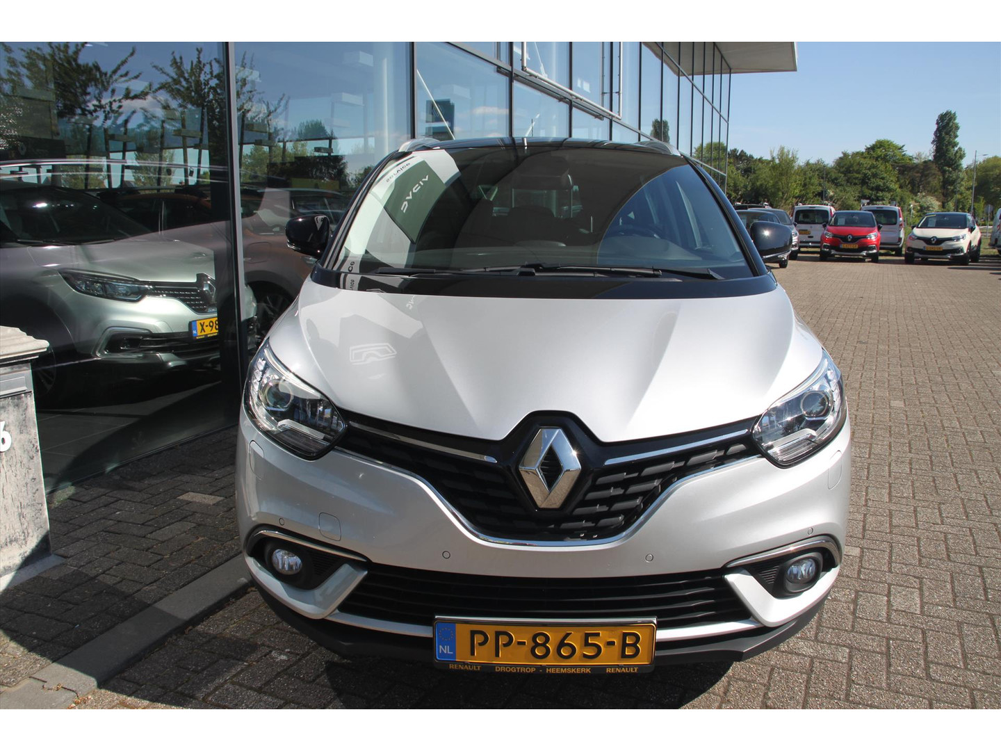 Renault Renault