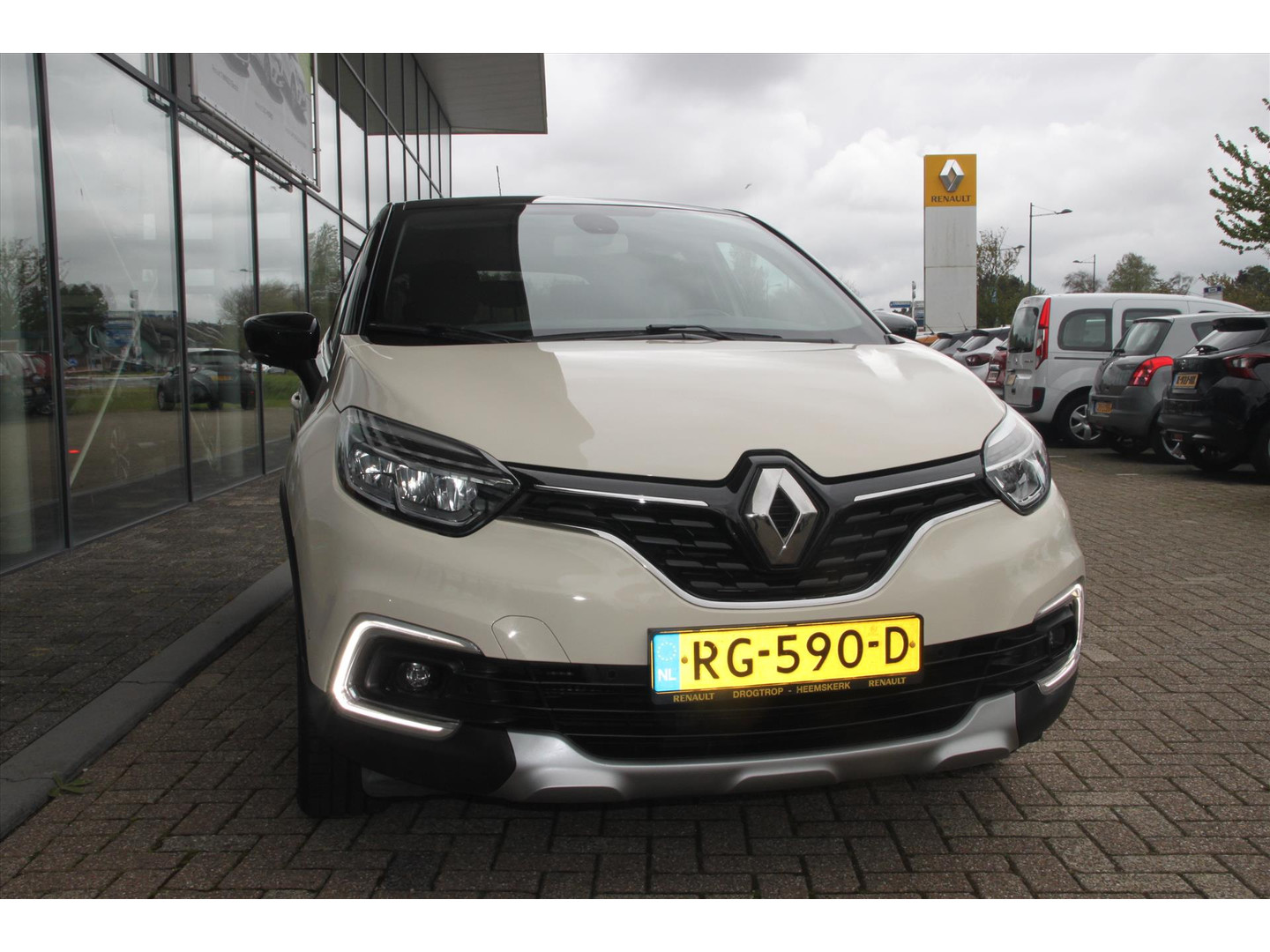Renault Renault