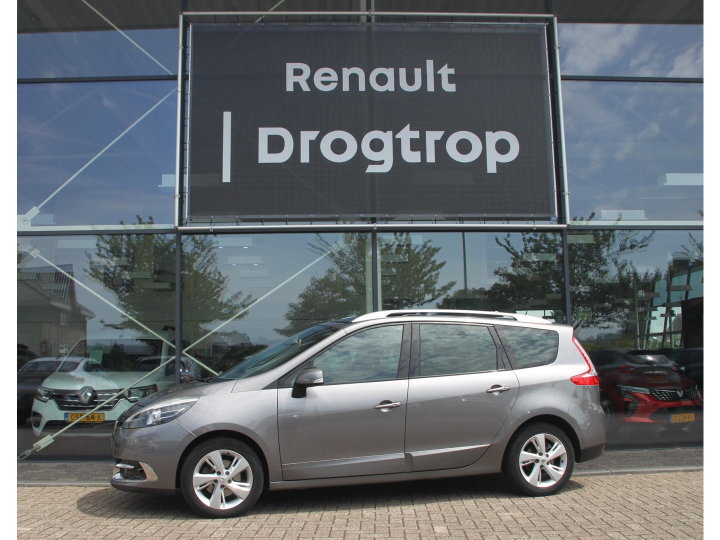 Renault Renault