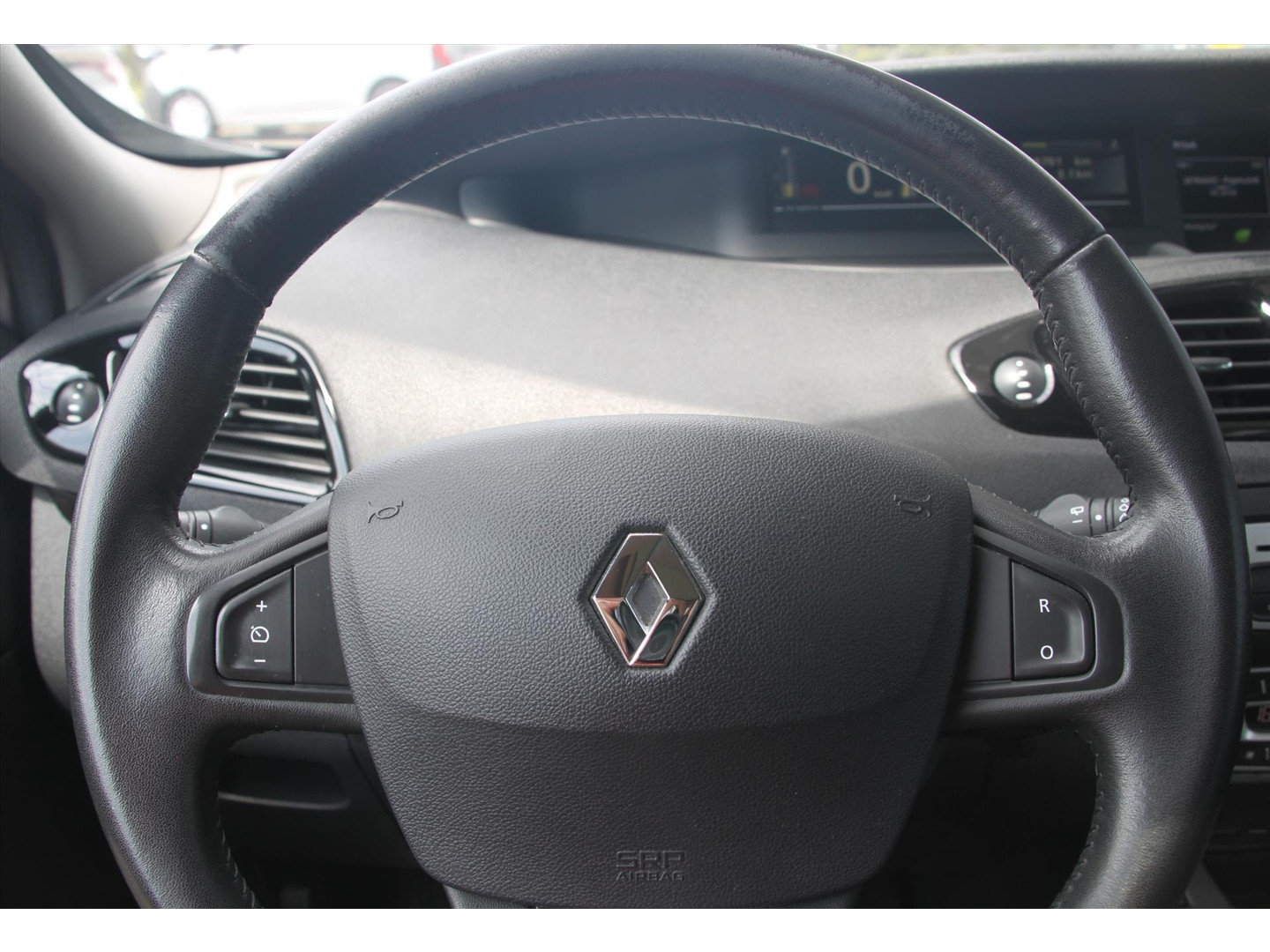 Renault Renault