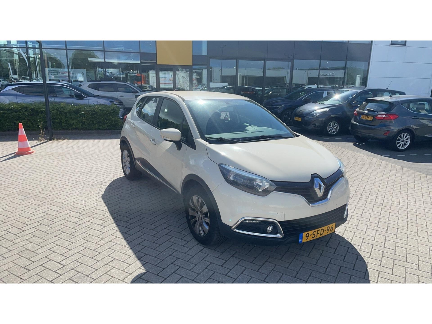 Renault