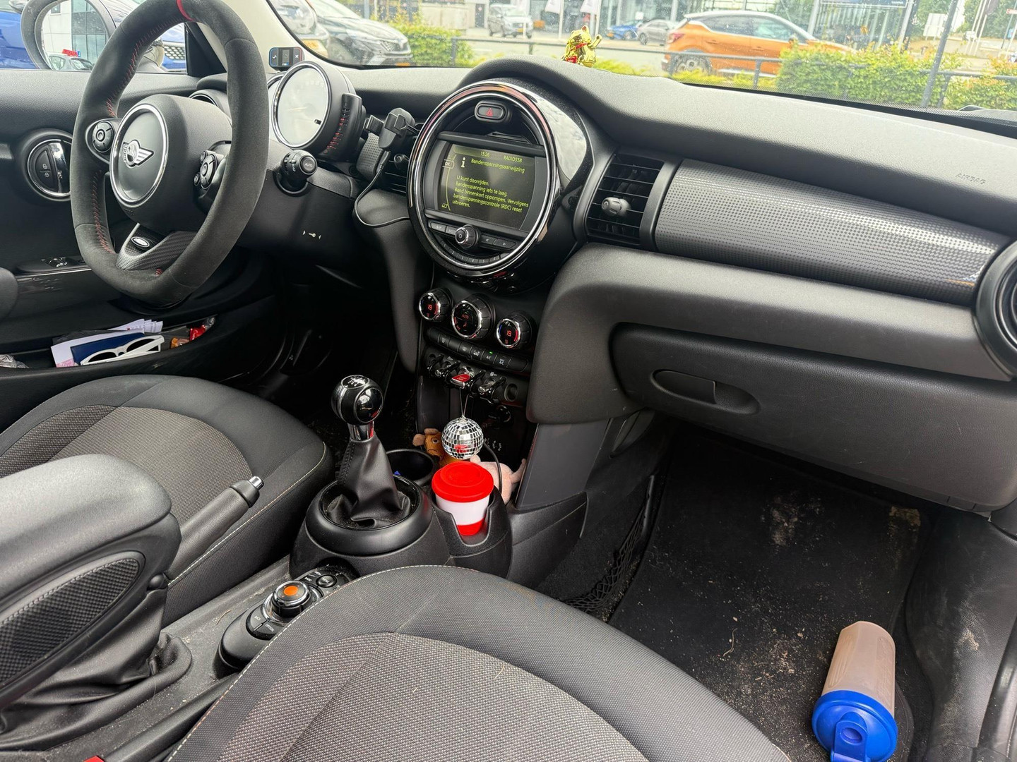 MINI