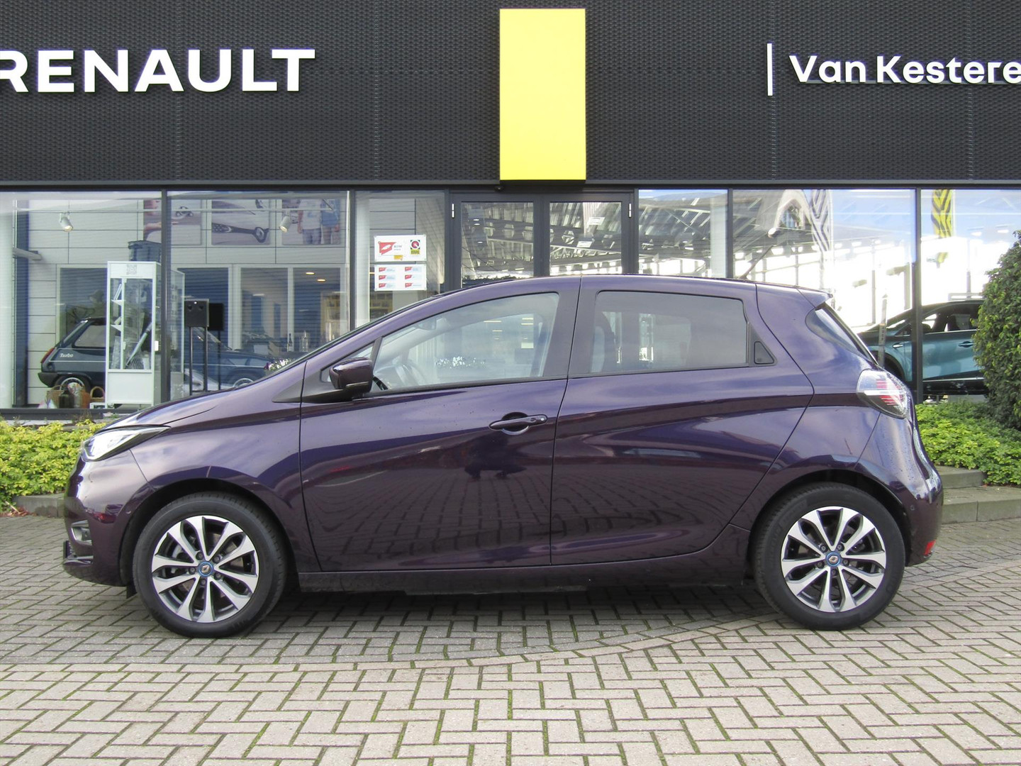 Renault Renault