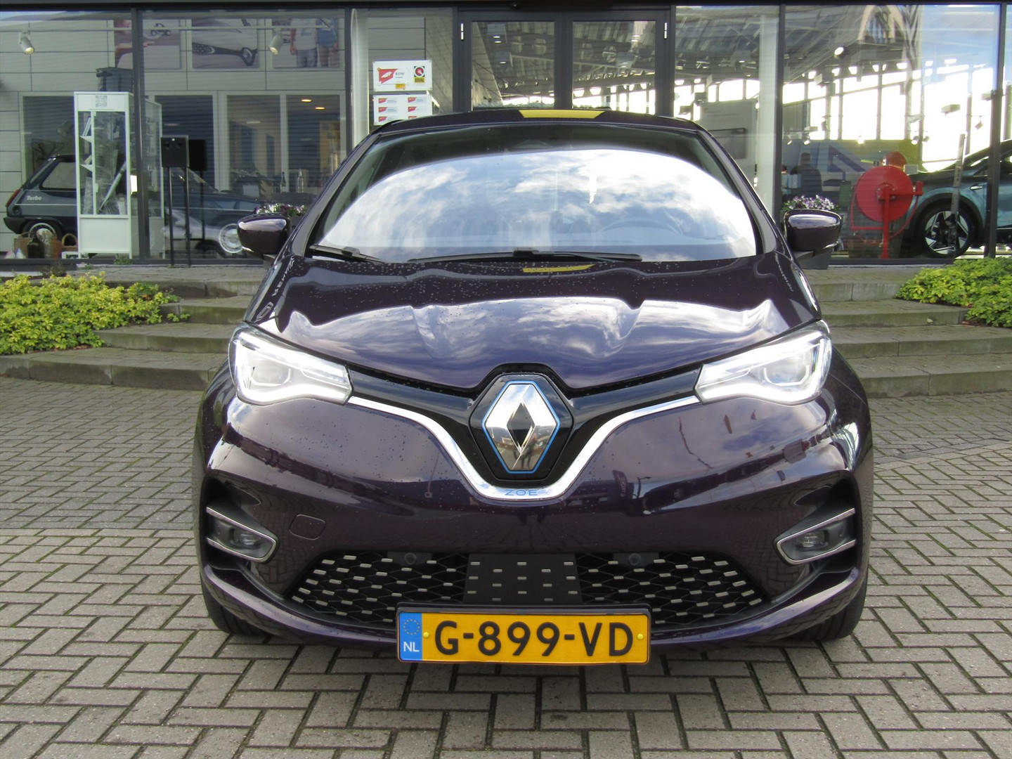 Renault Renault
