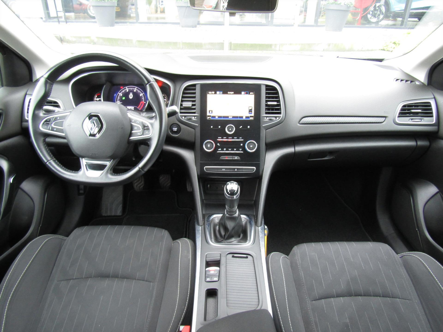 Renault Renault