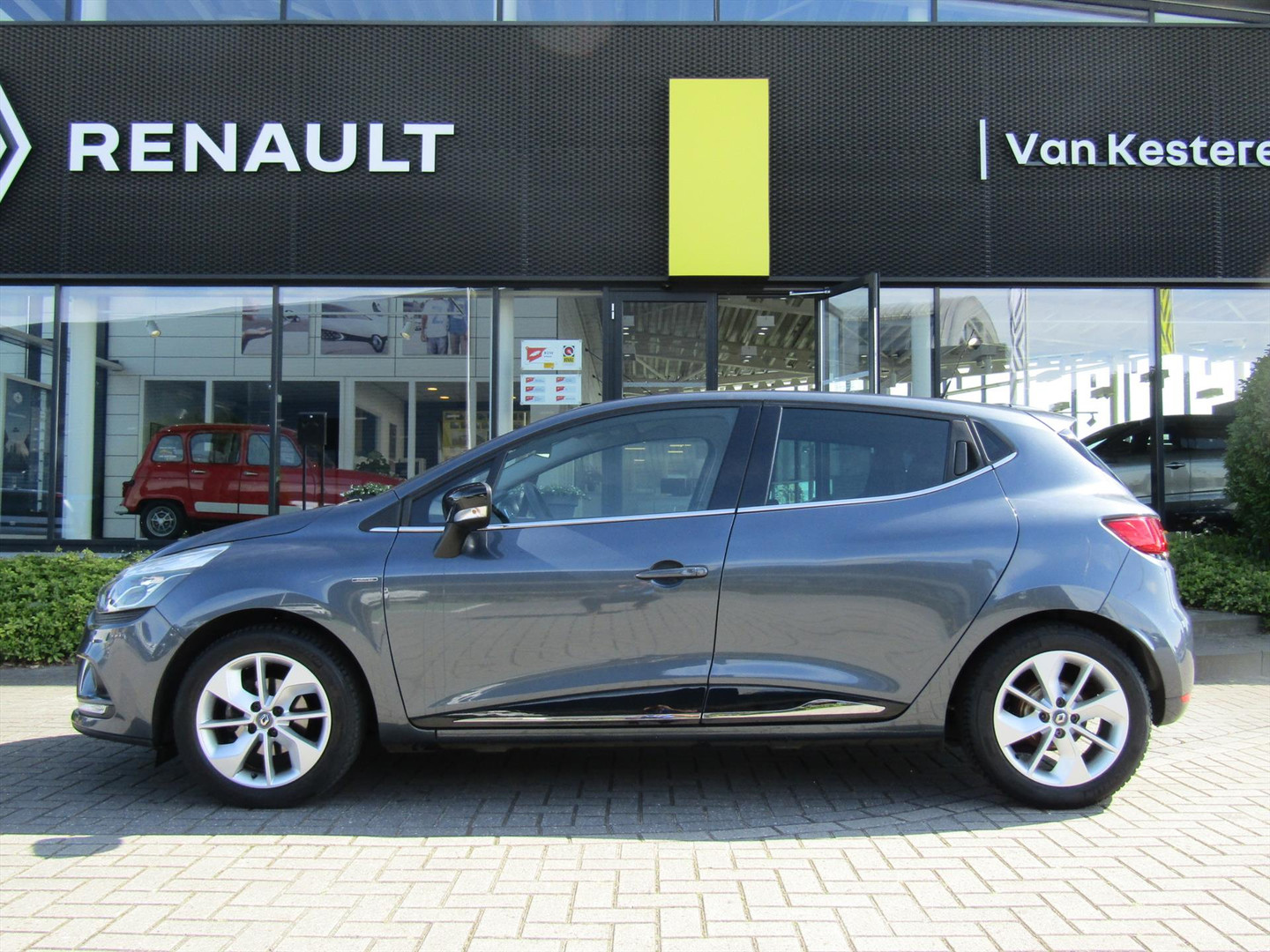Renault Renault