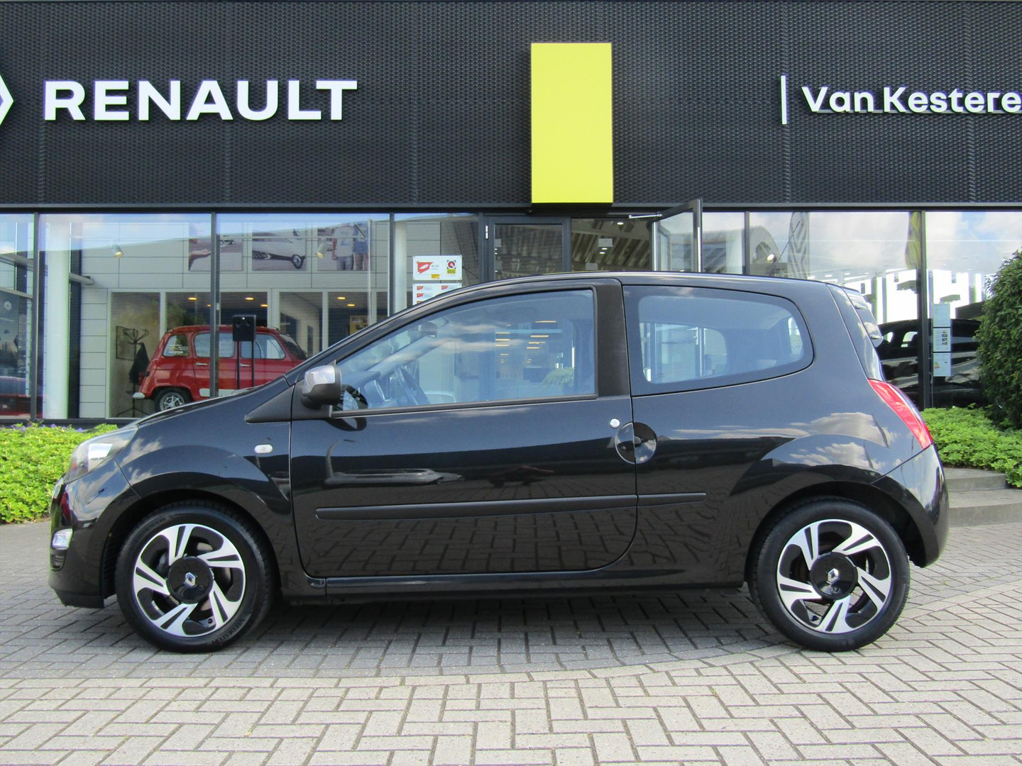 Renault Renault