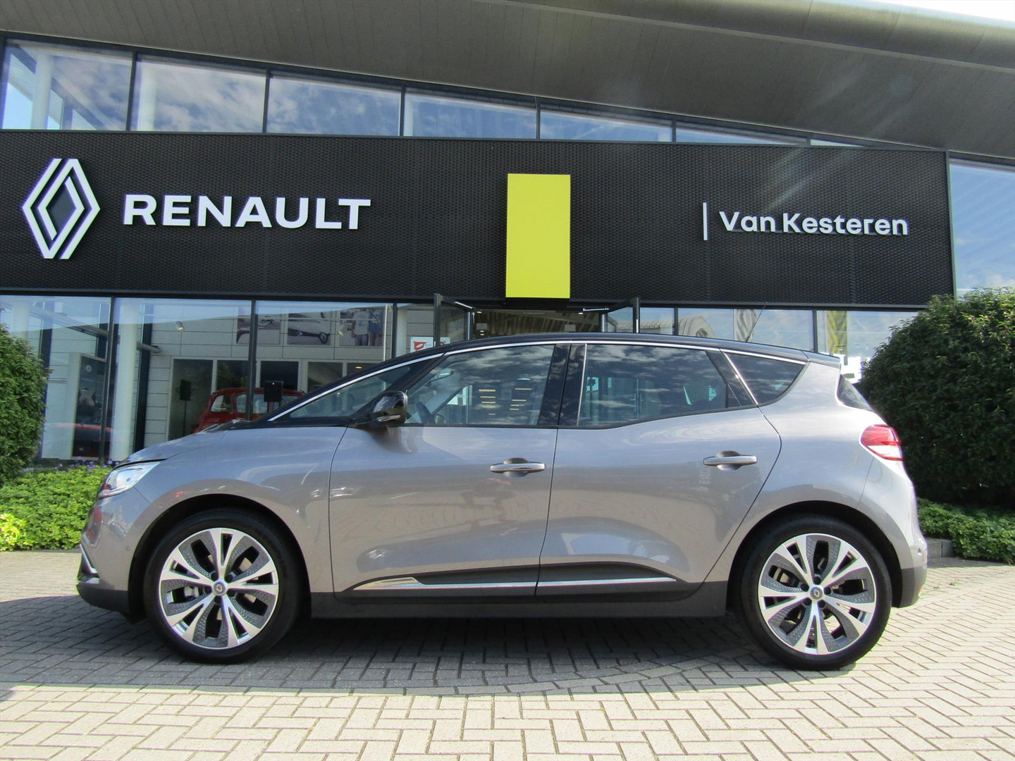 Renault Renault