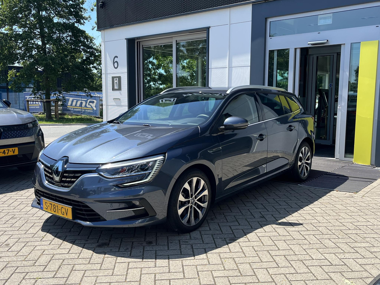 Renault