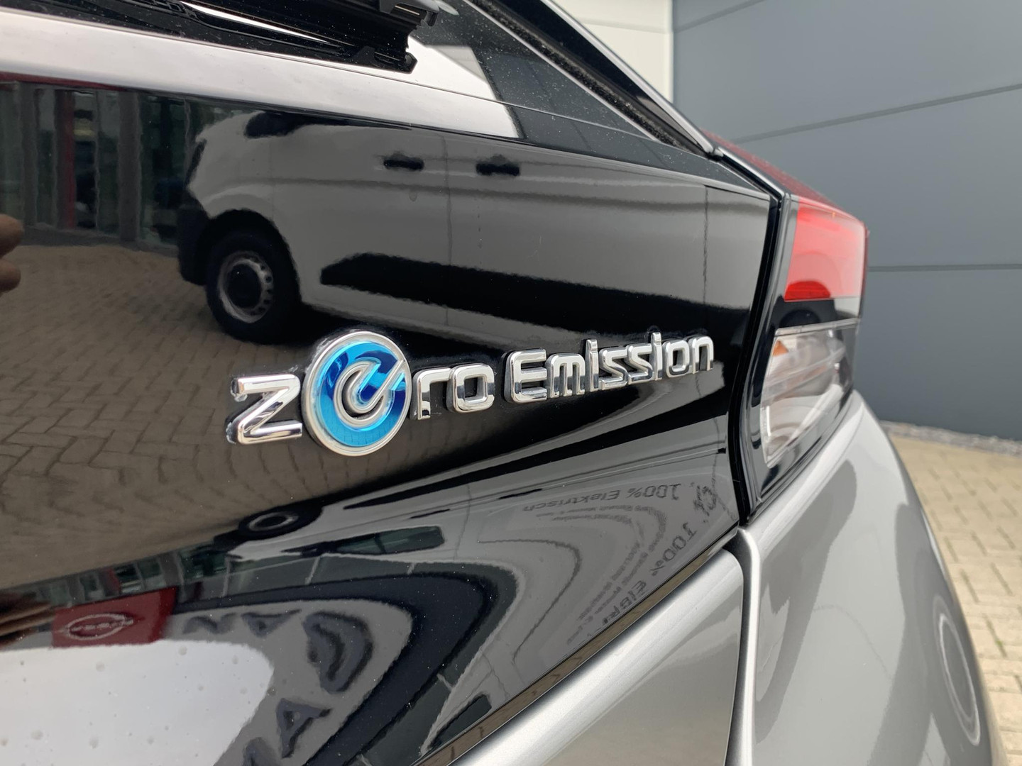 Nissan Nissan