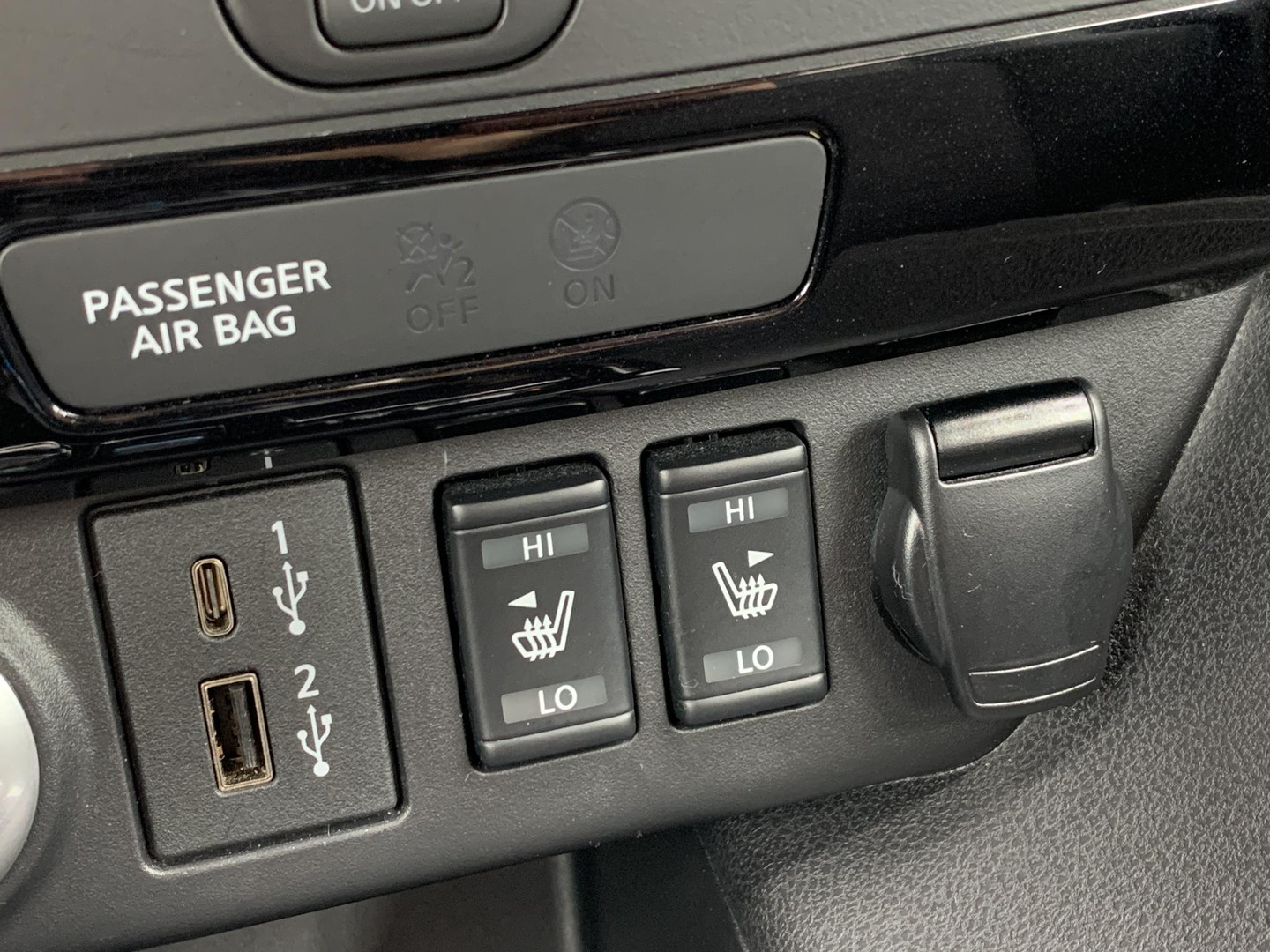 Nissan Nissan