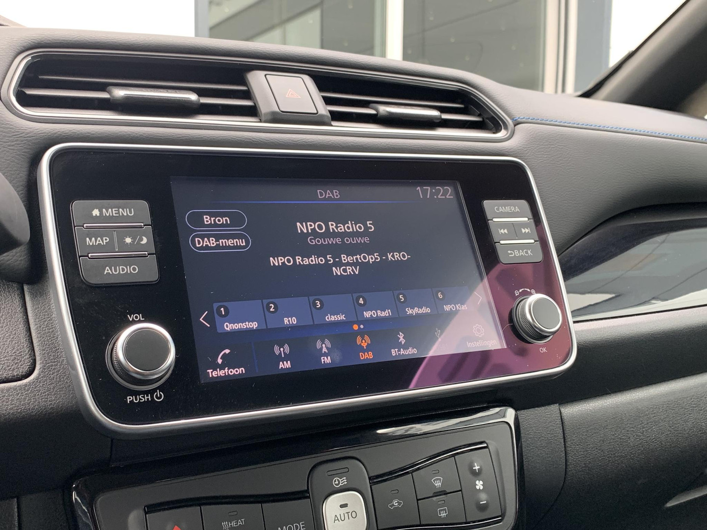Nissan Nissan