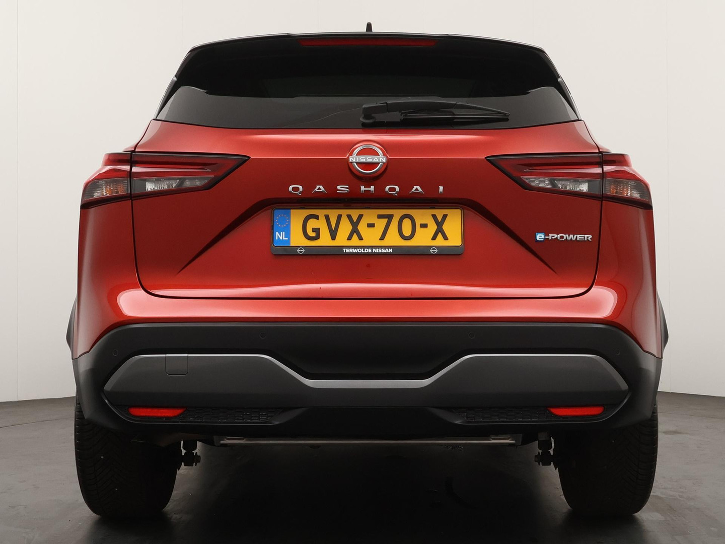 Nissan Nissan