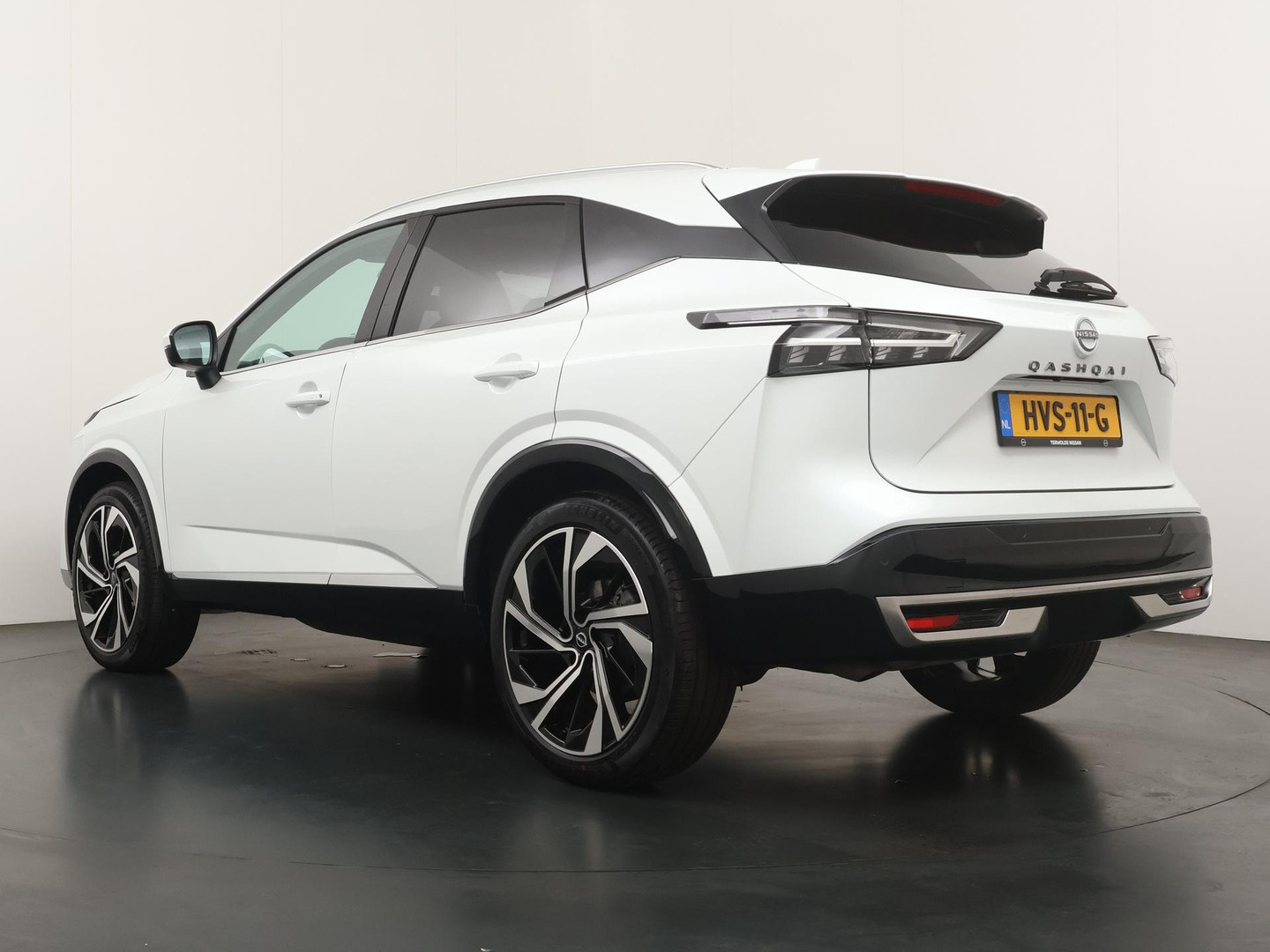 Nissan Nissan