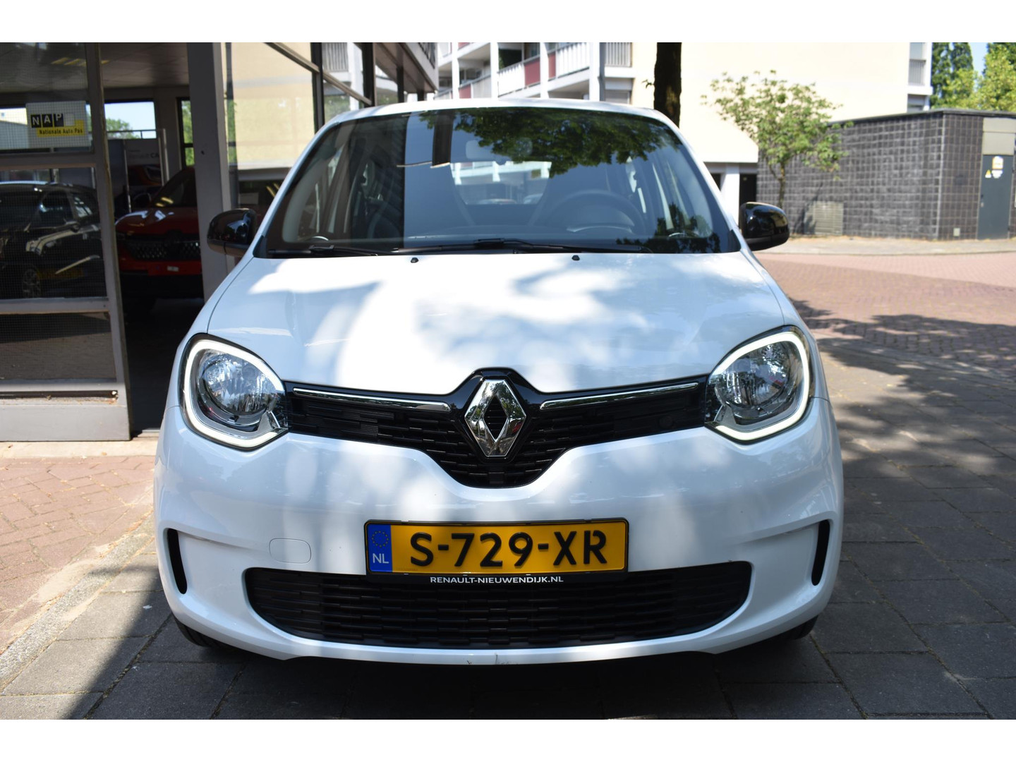 Renault Renault