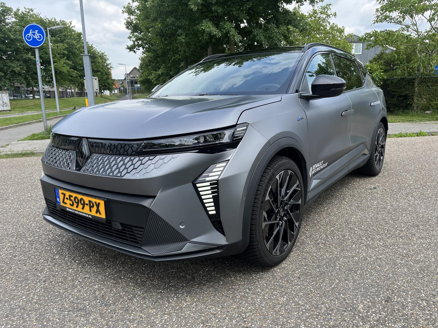 Renault Renault