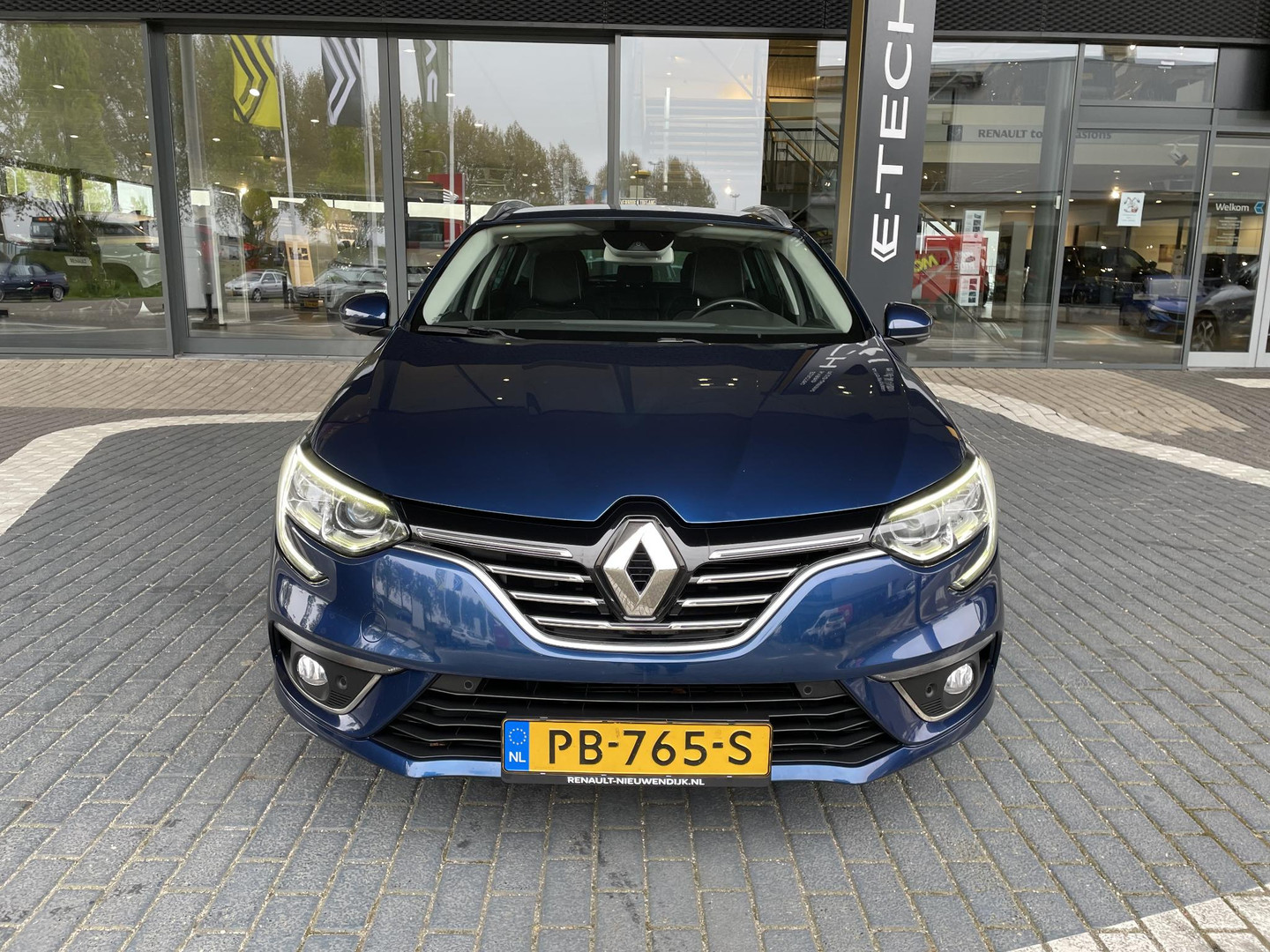 Renault Renault