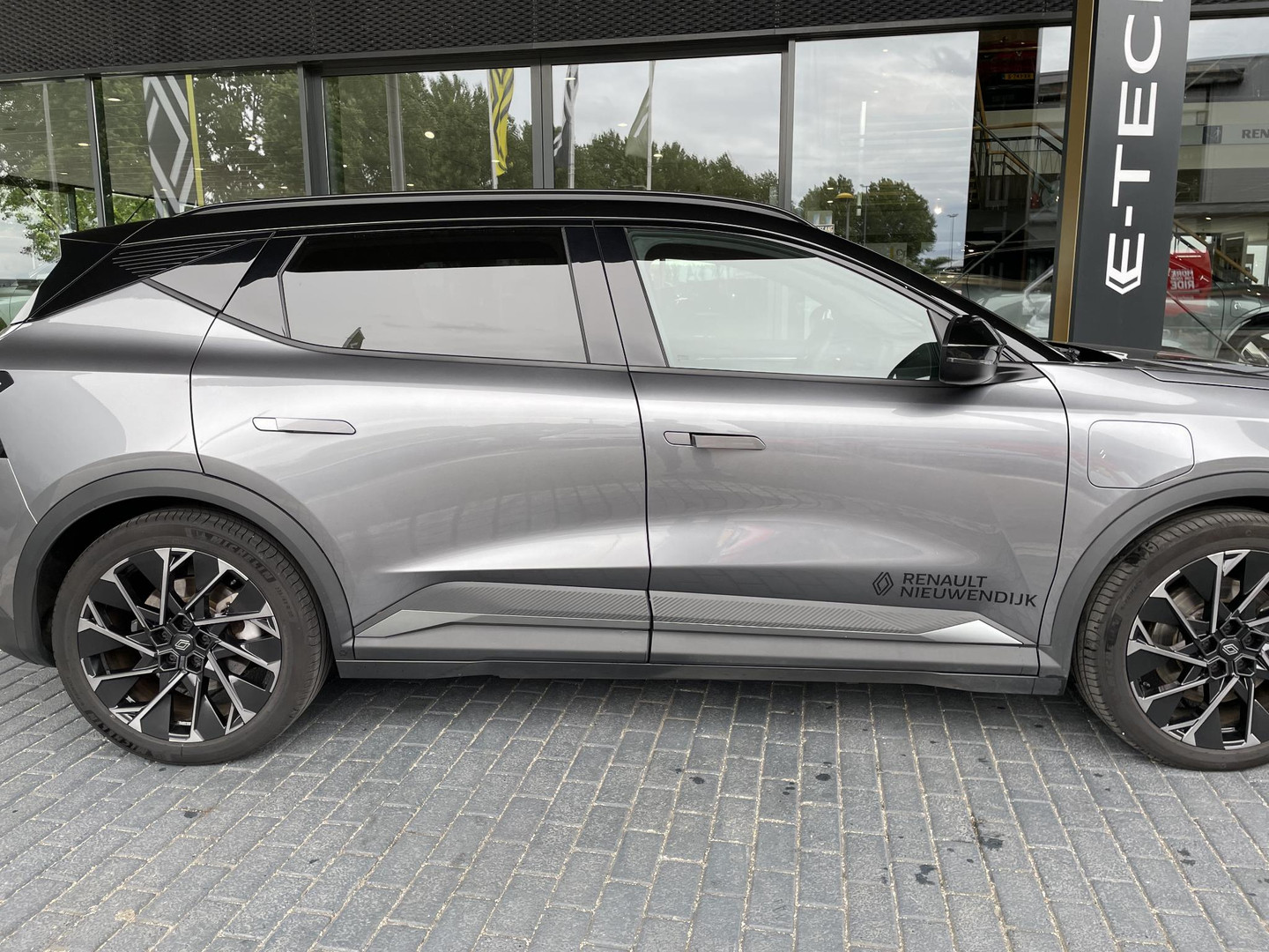 Renault Renault