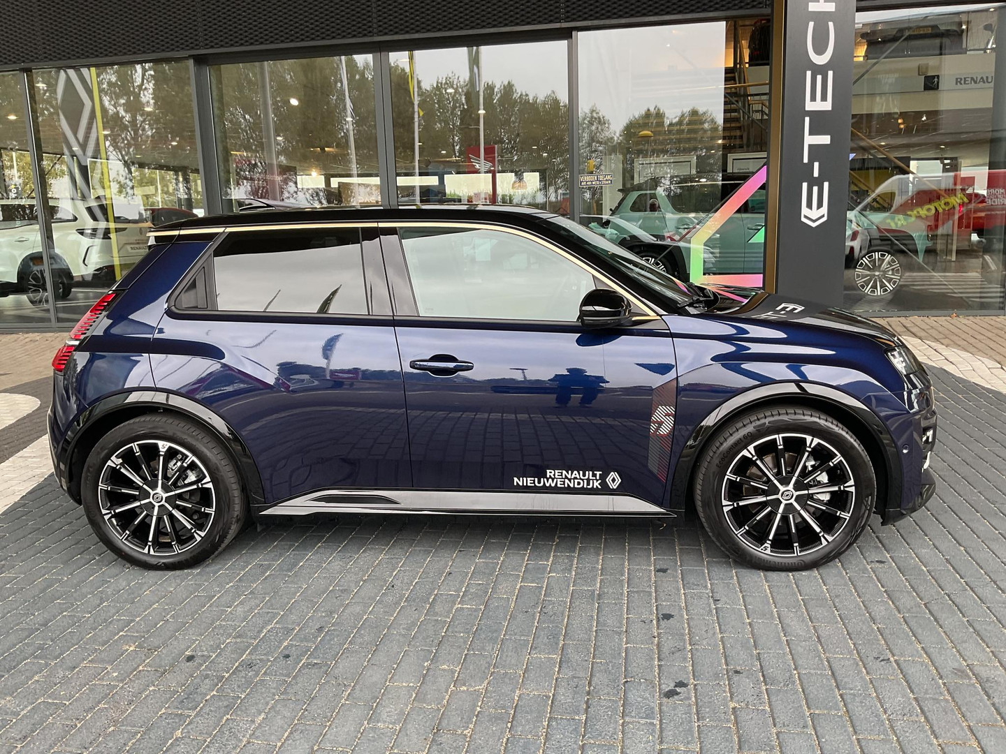 Renault Renault