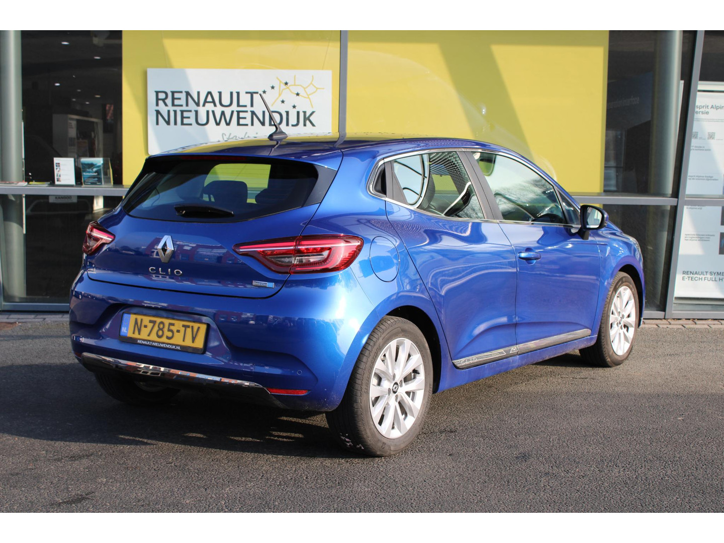 Renault Renault