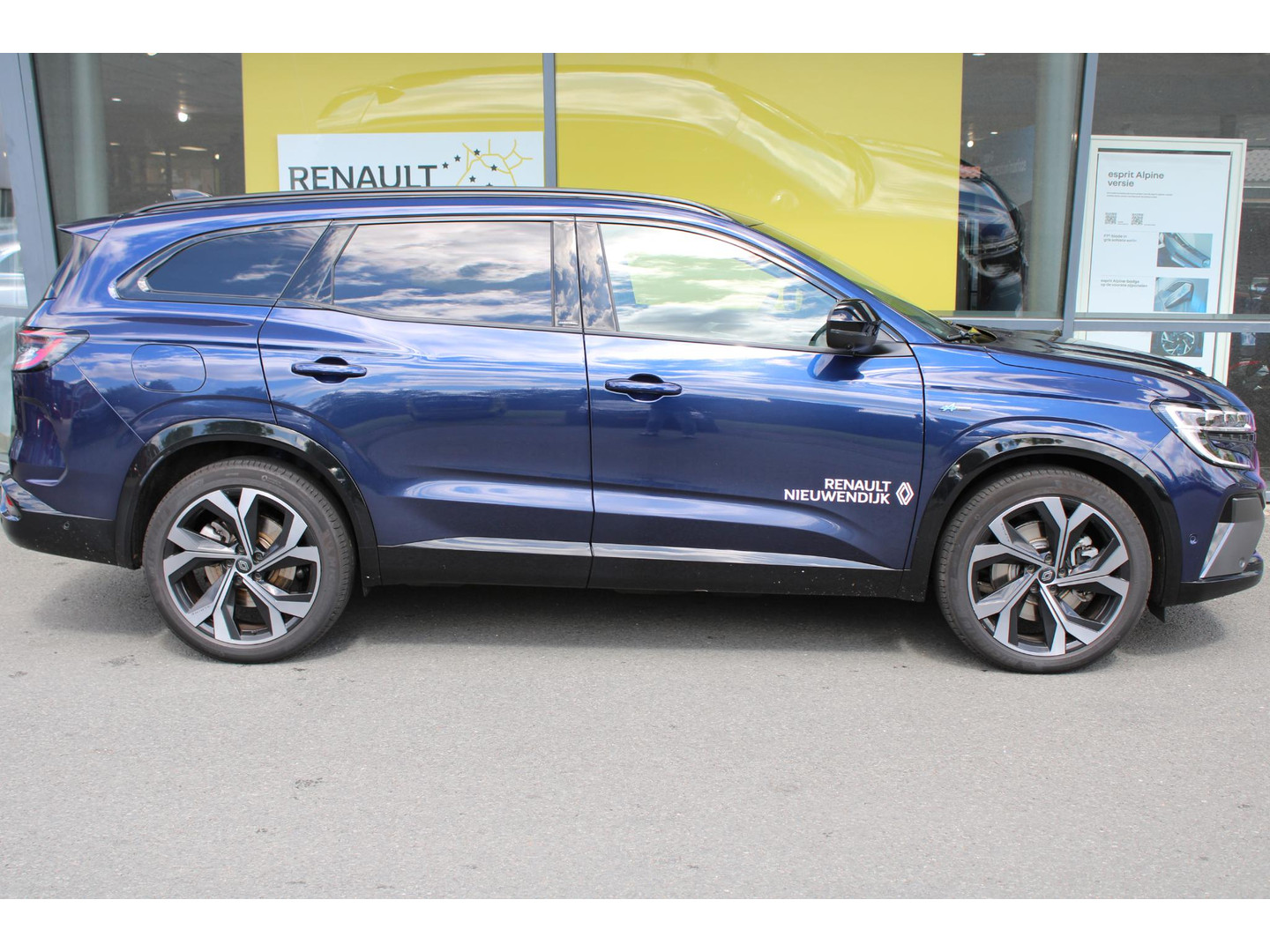 Renault Renault