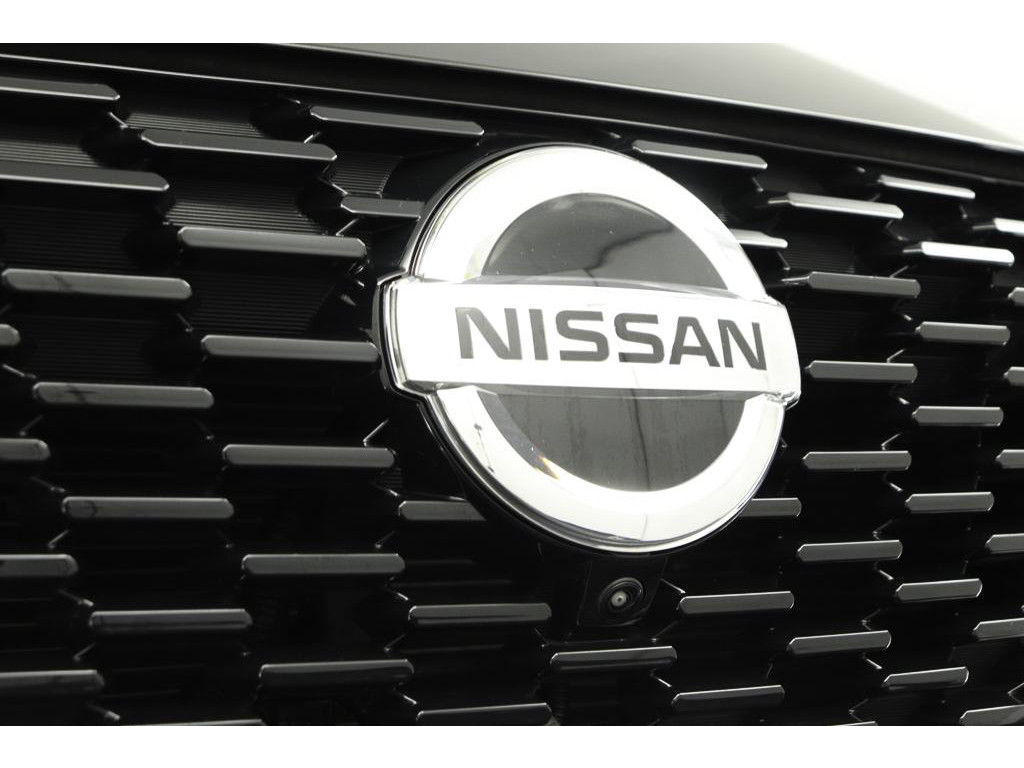 Nissan Nissan
