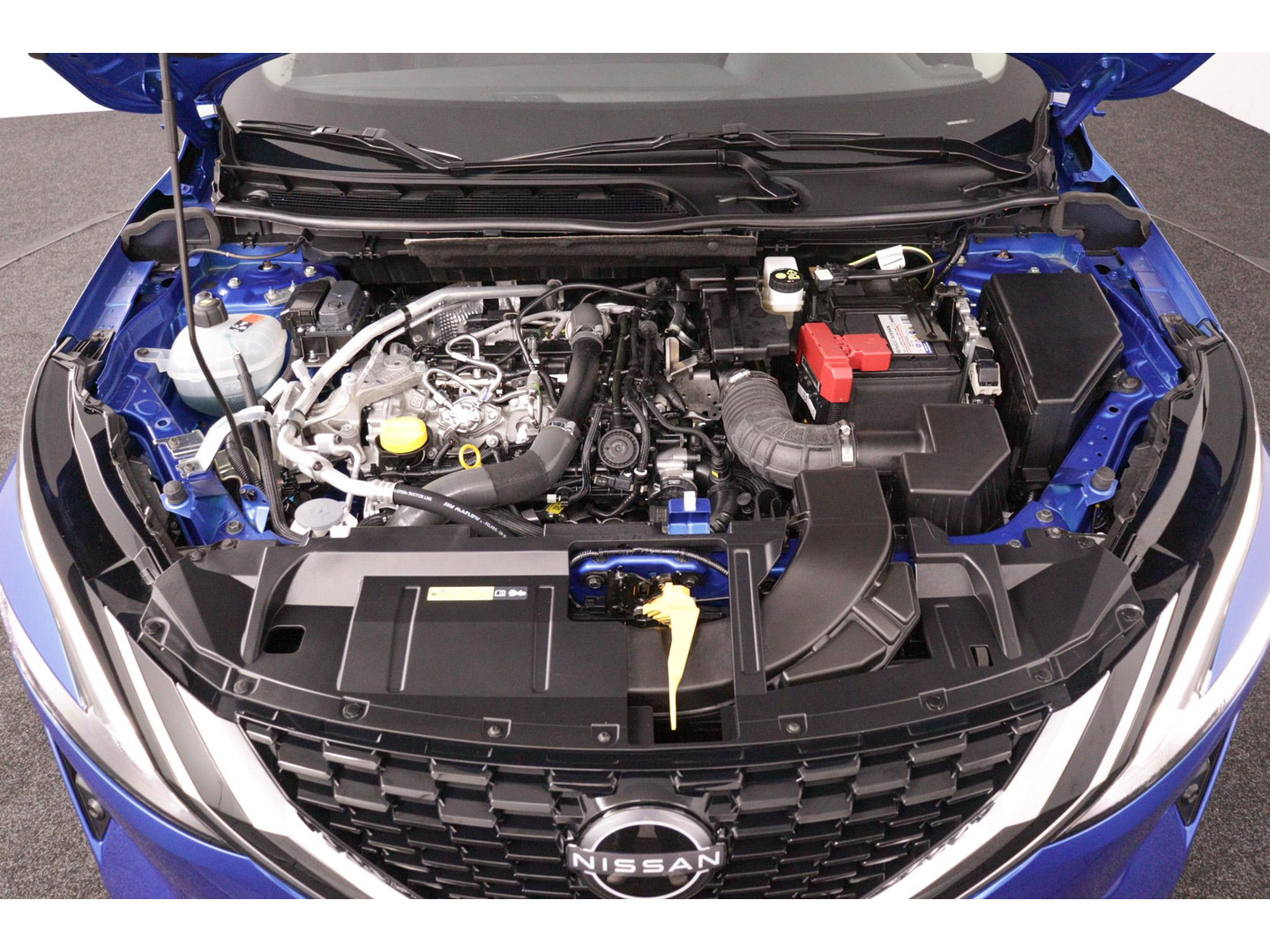 Nissan Nissan