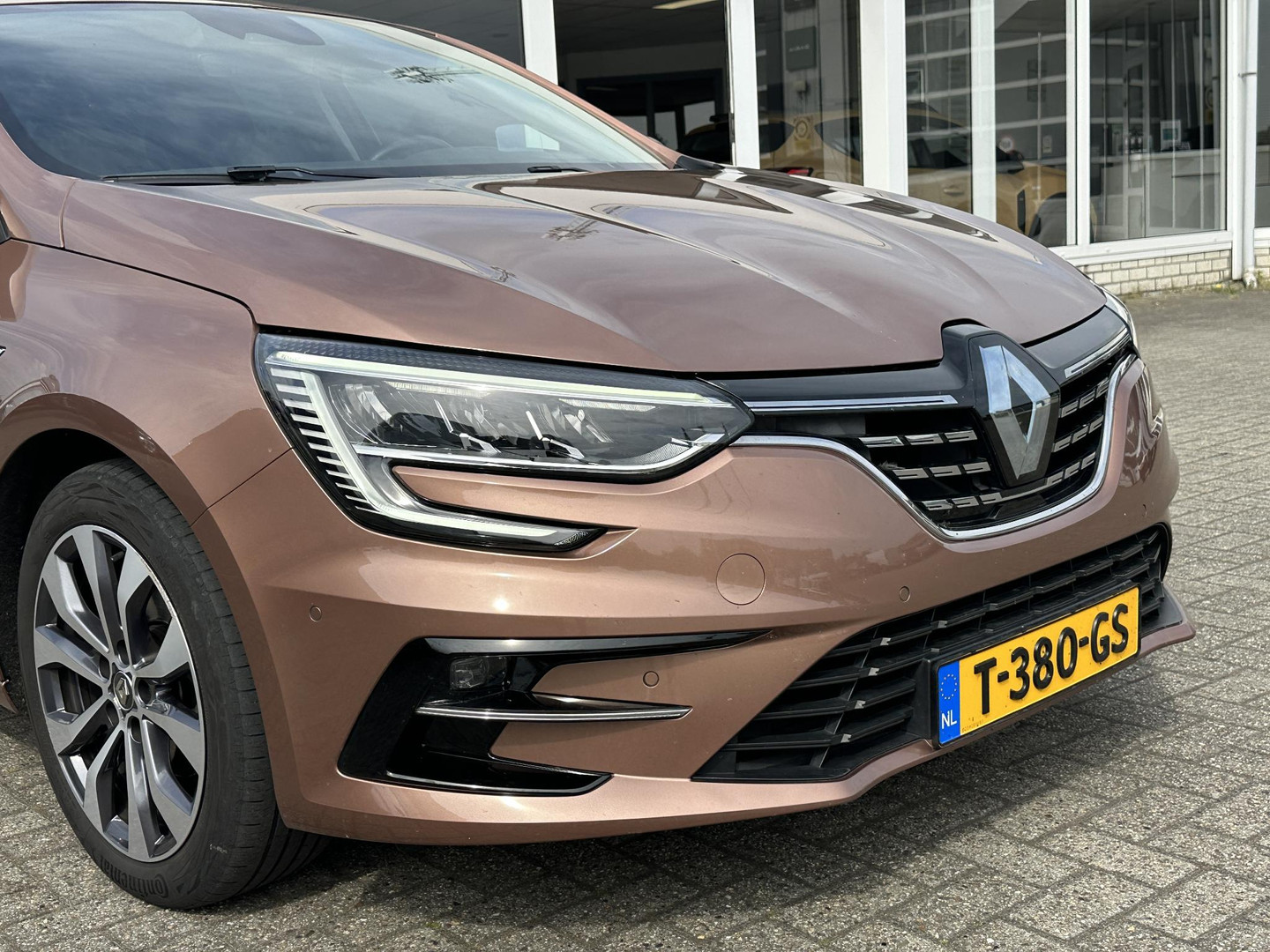 Renault