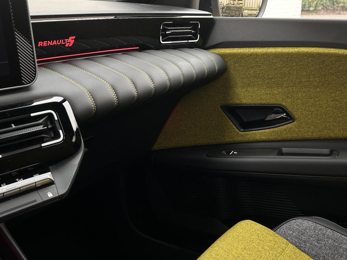 Renault Renault