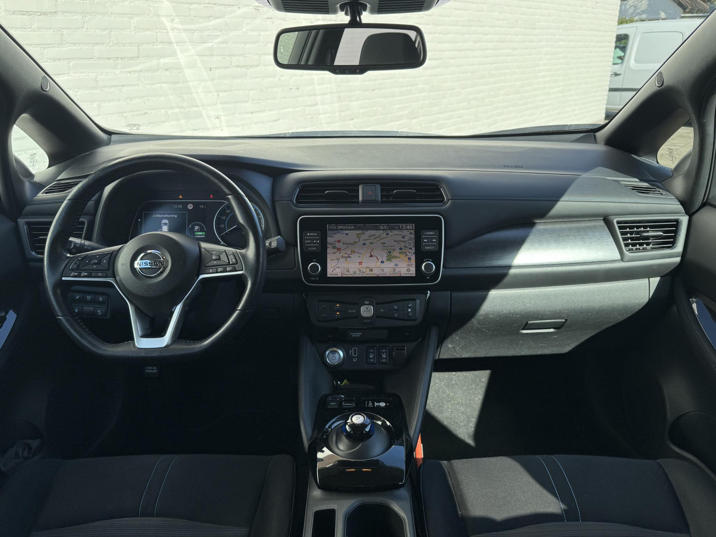 Nissan Nissan