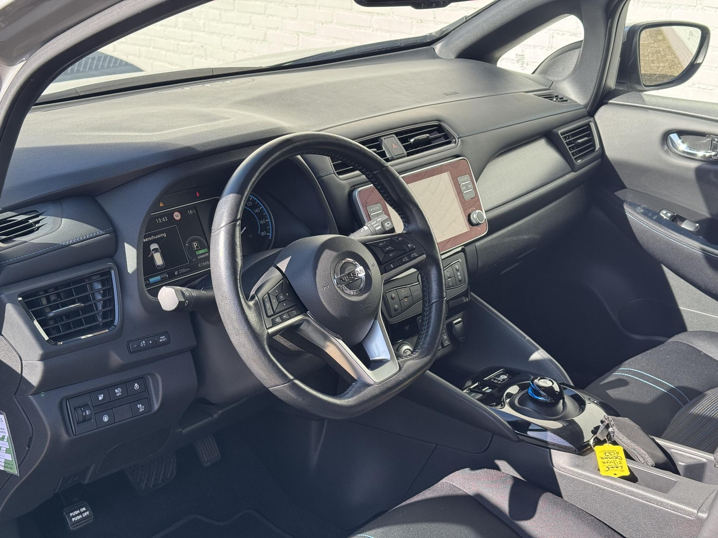 Nissan Nissan