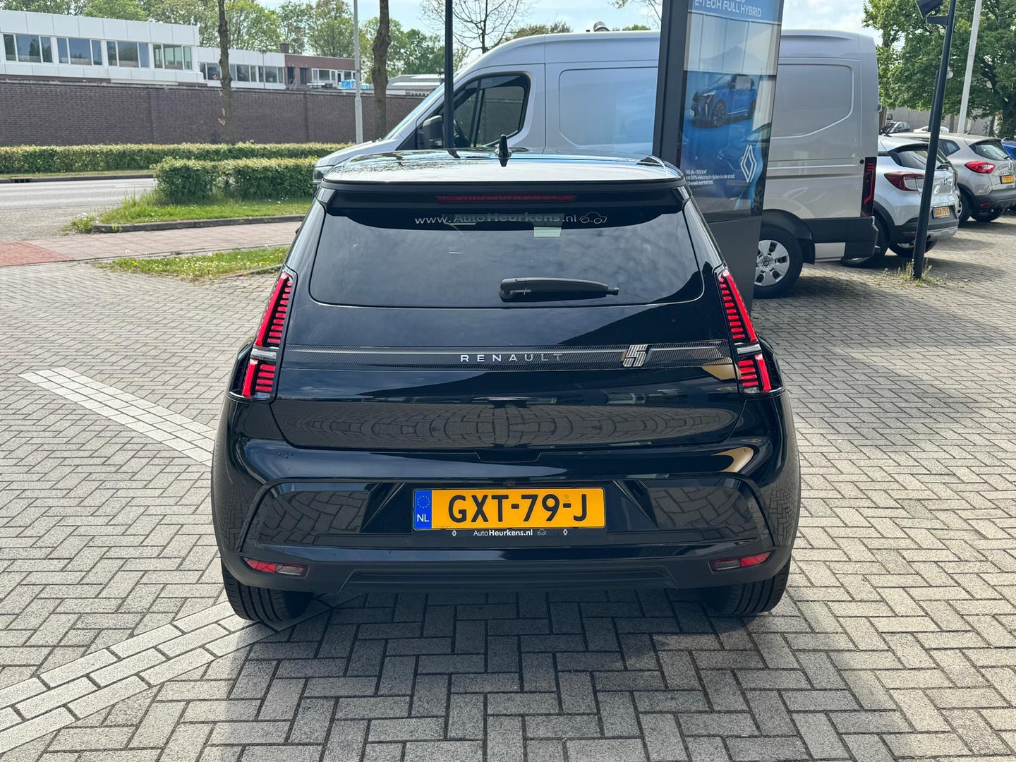 Renault Renault