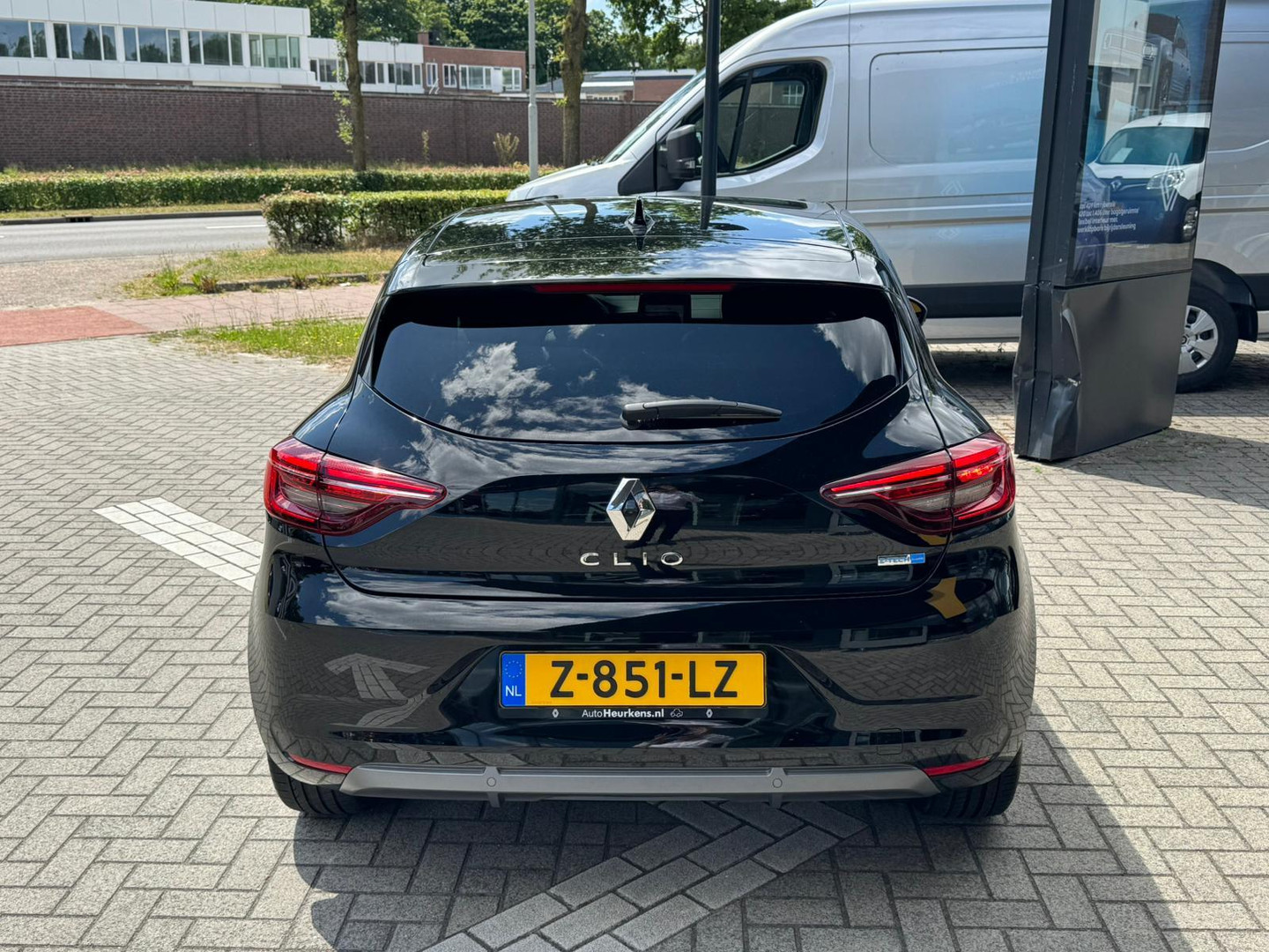 Renault Renault