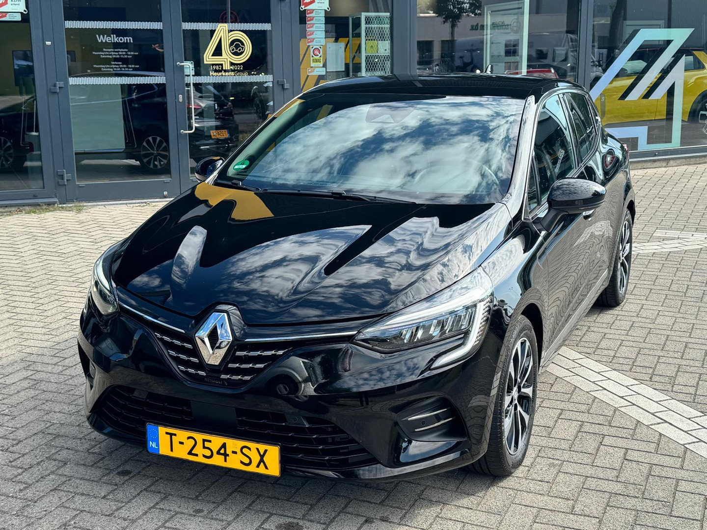 Renault Renault